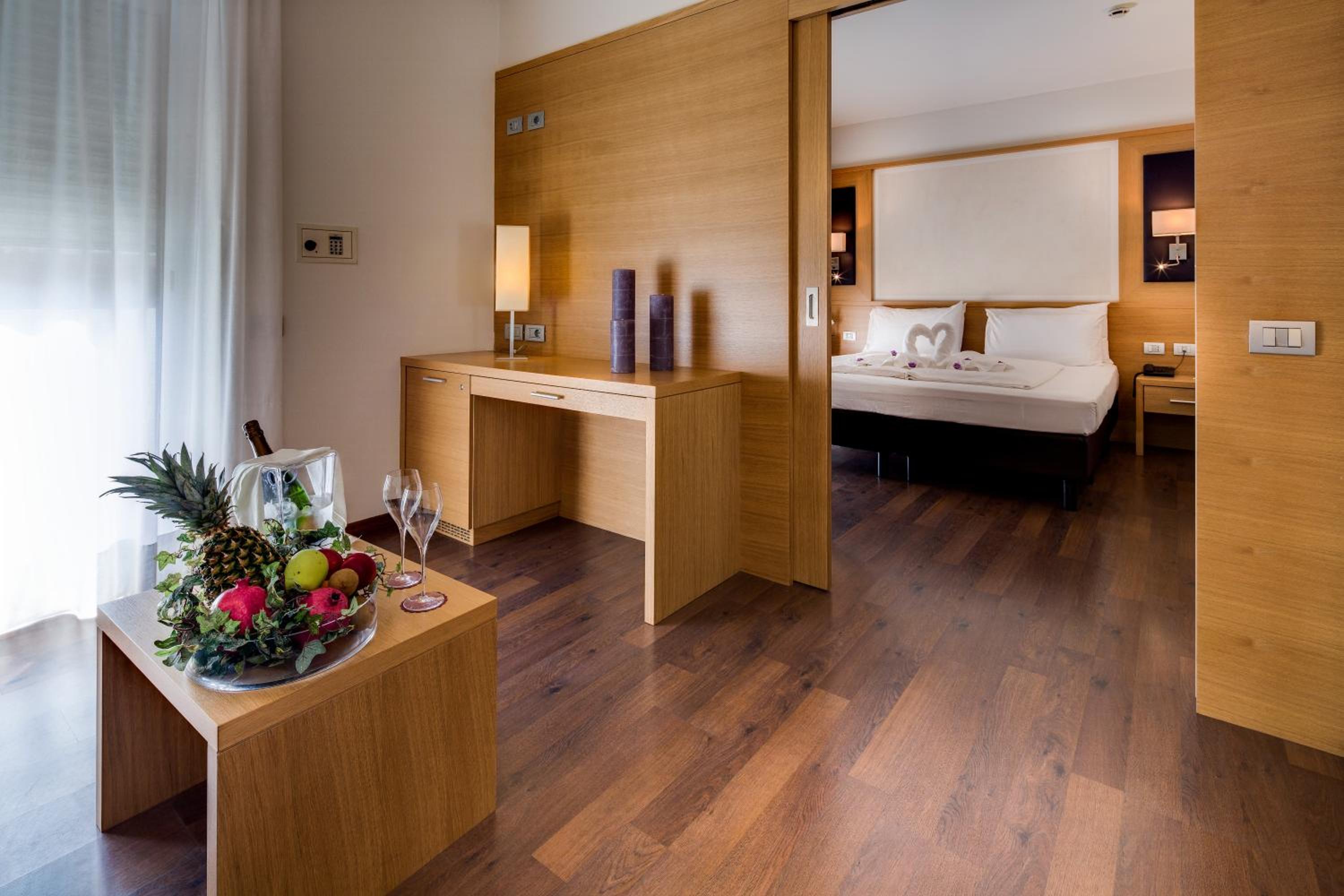 King Suite with Sofa Bed - Photo 15
