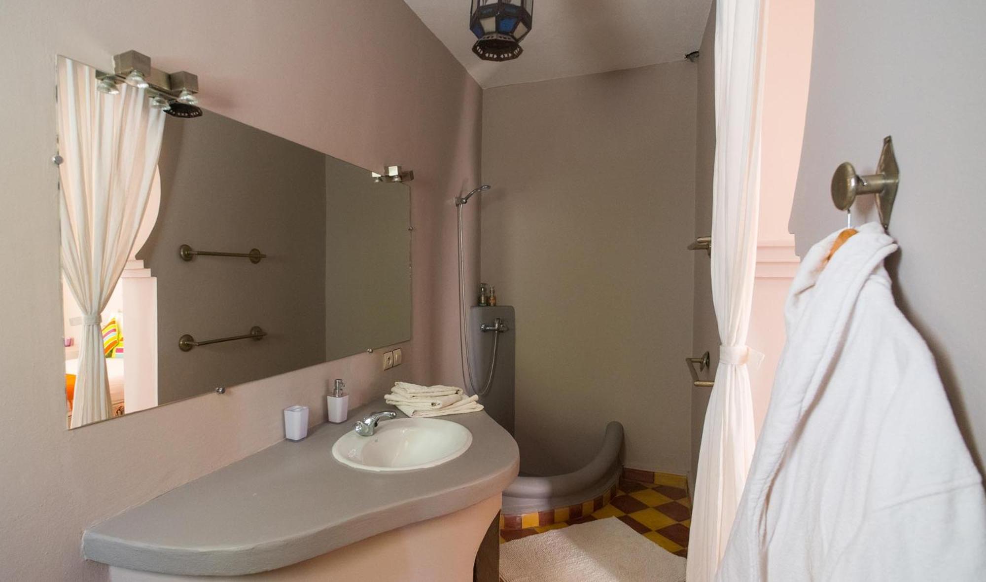 Lilas Double Room photo 3