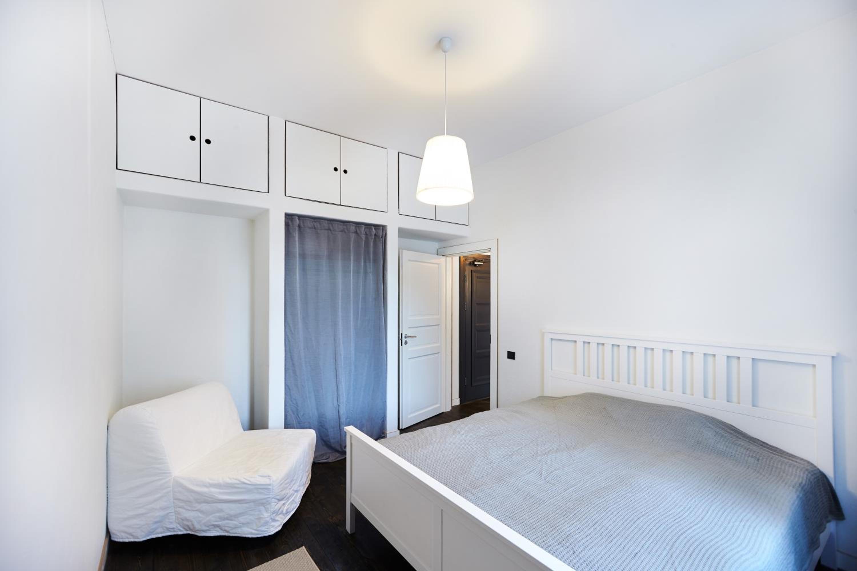Standard Two-Bedroom Apartment with Balcony - Photo 2