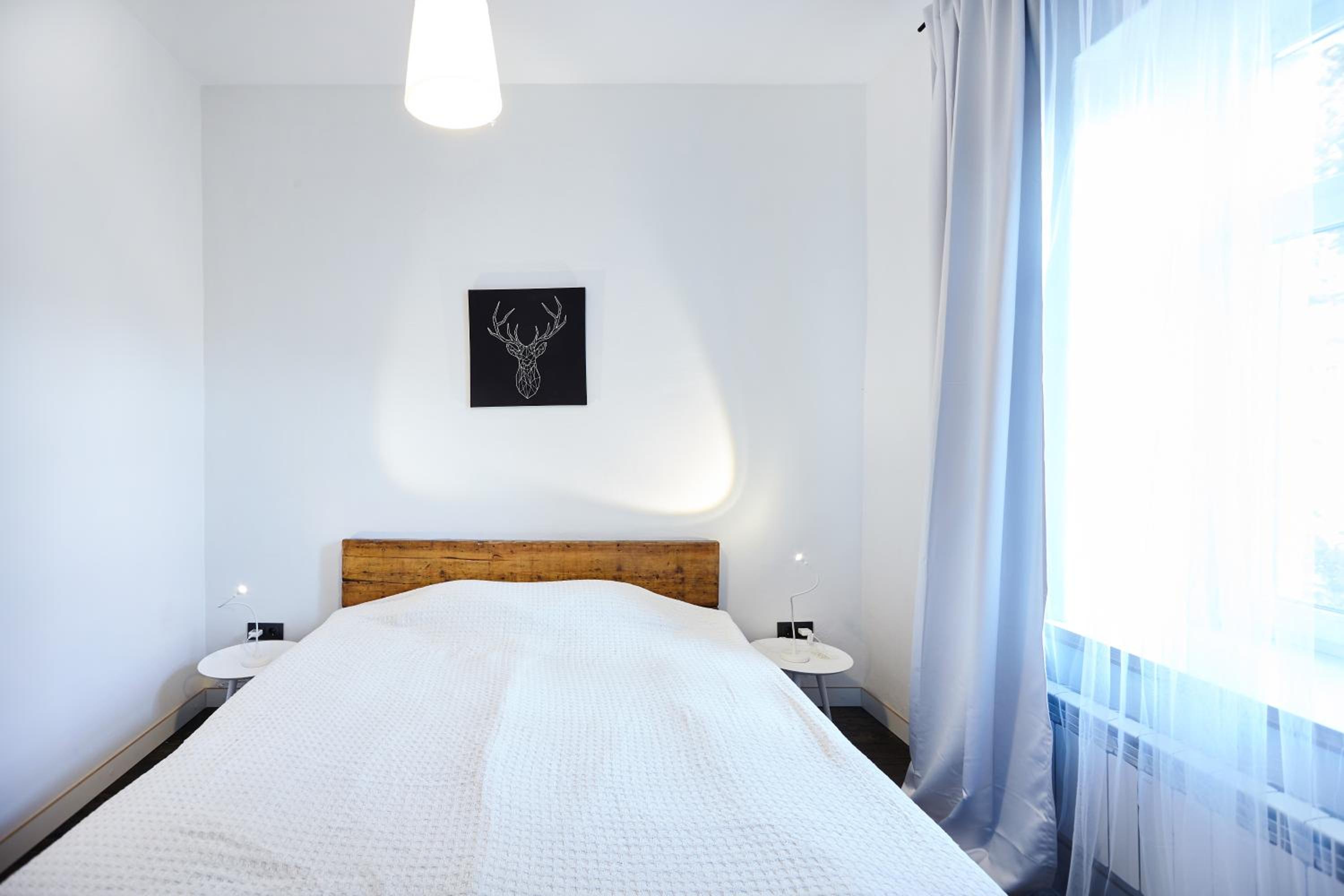 Standard Two-Bedroom Apartment with Balcony - Photo 8