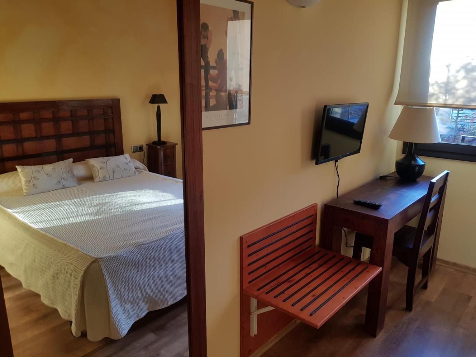 Double or Twin Room photo 2
