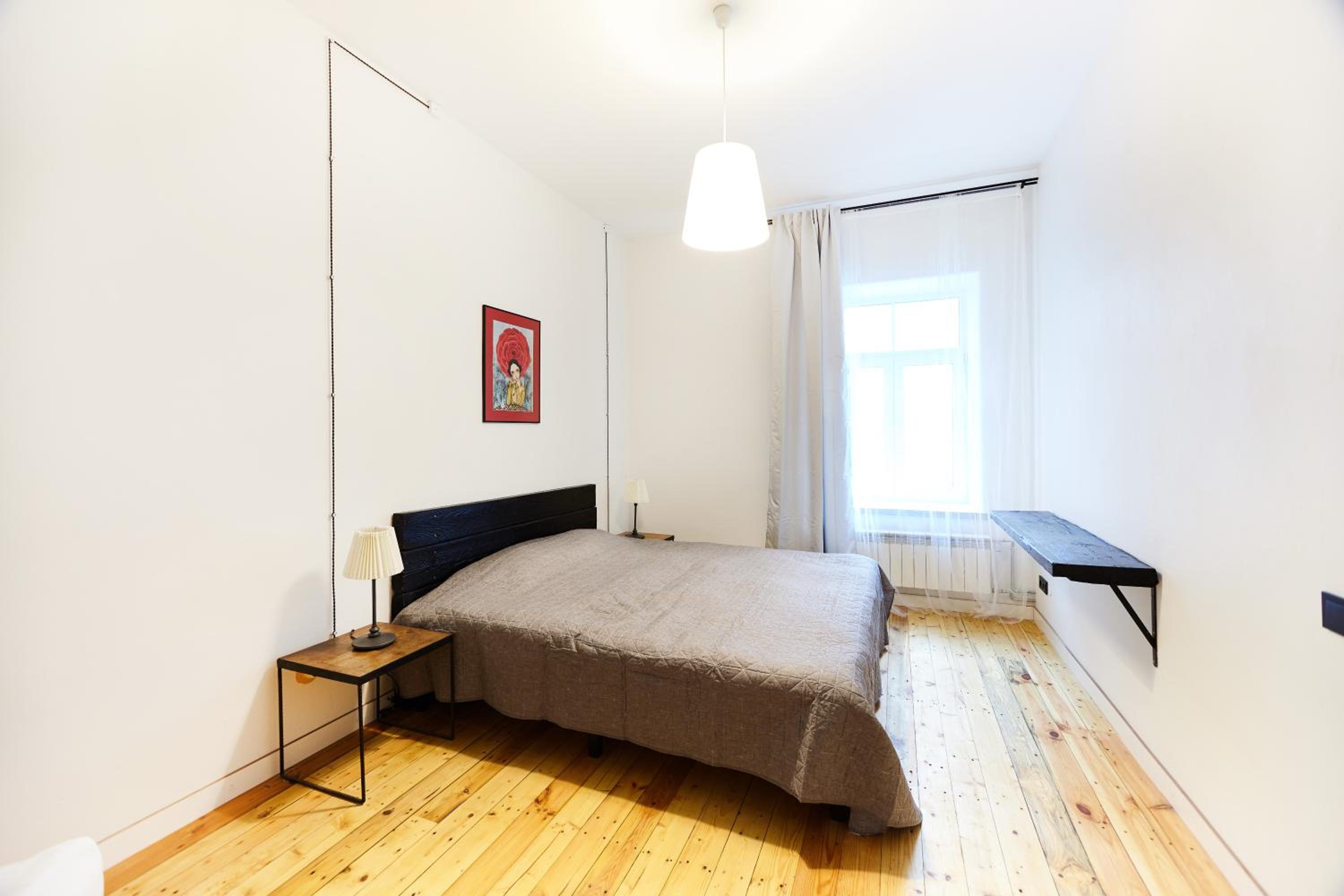 One-Bedroom Apartment - Photo 16