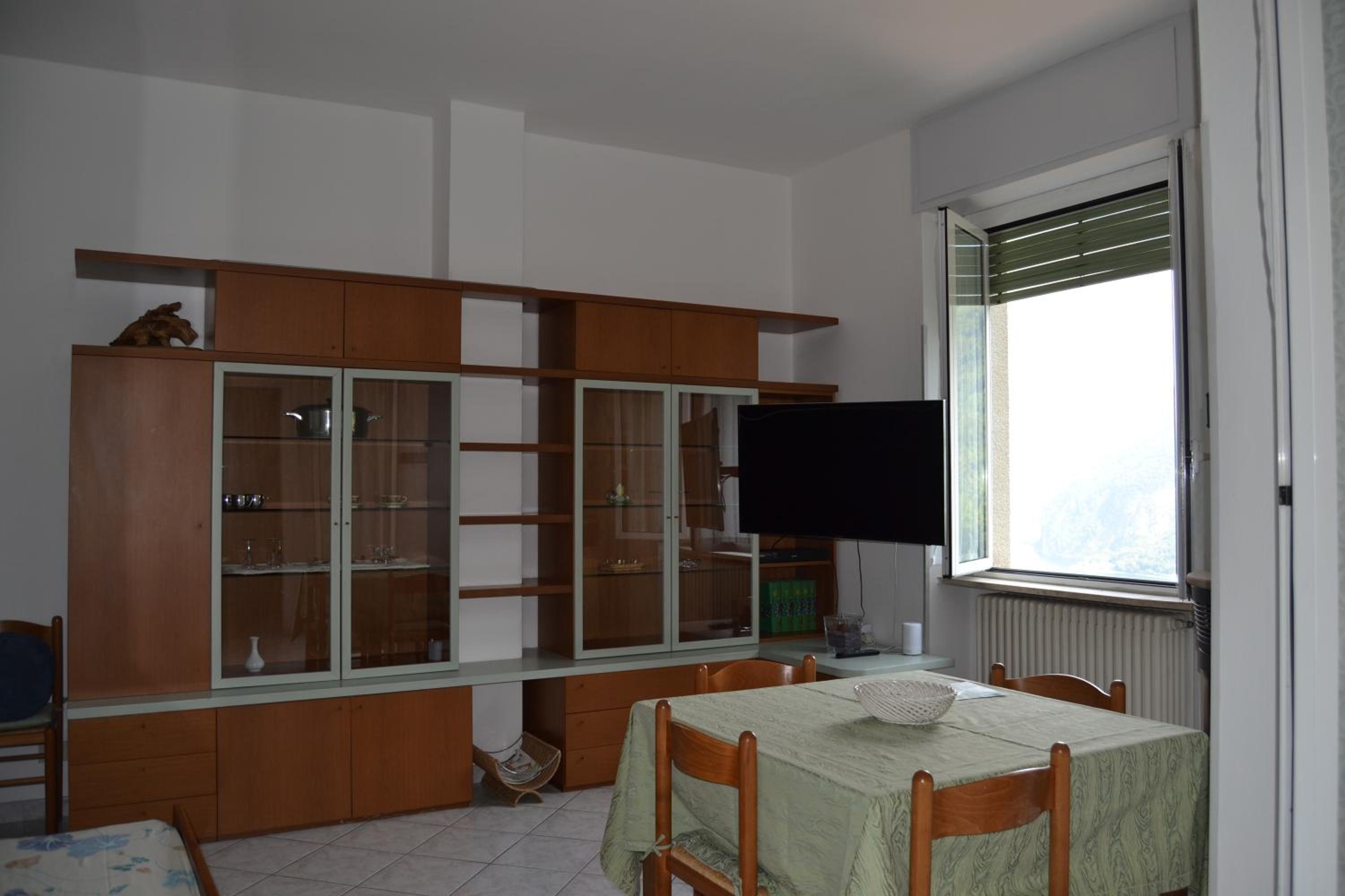 Apartment with Pool View 