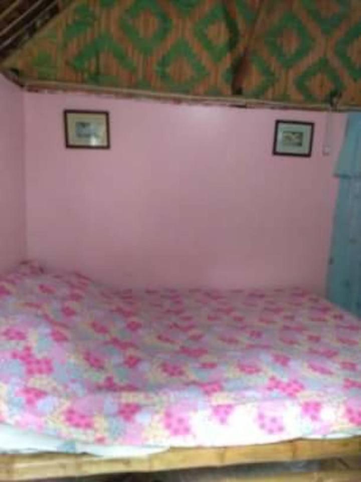 One-Bedroom Cottage - Photo 8