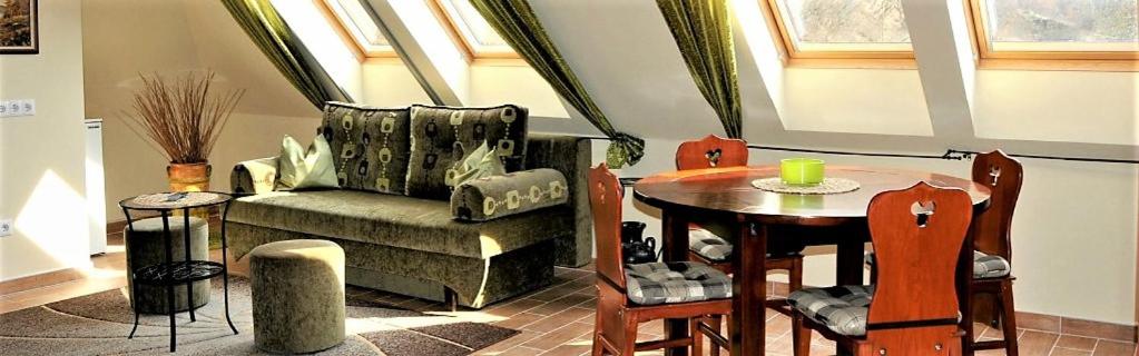 Suite (3 Adults) photo 2