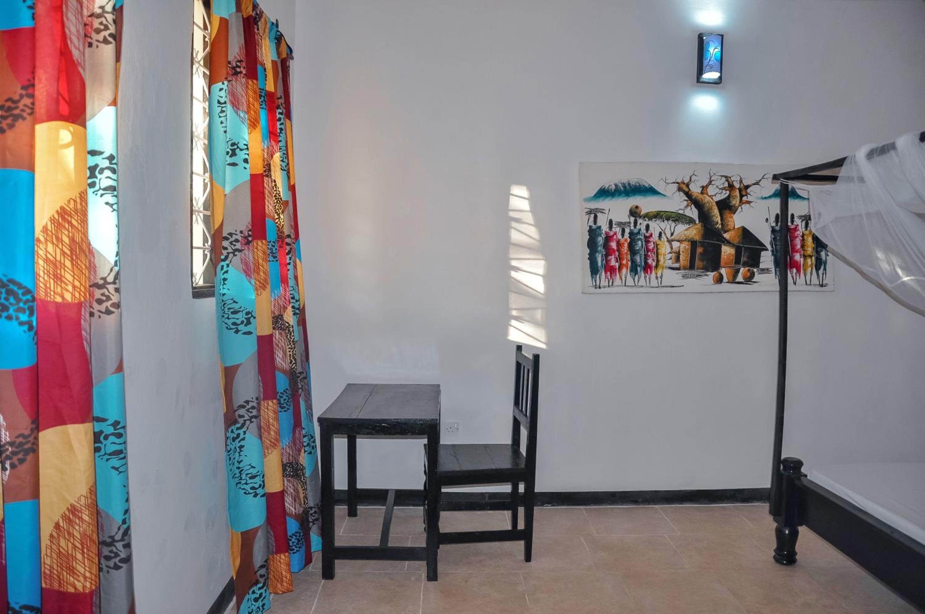 Superior King Room - Photo 11
