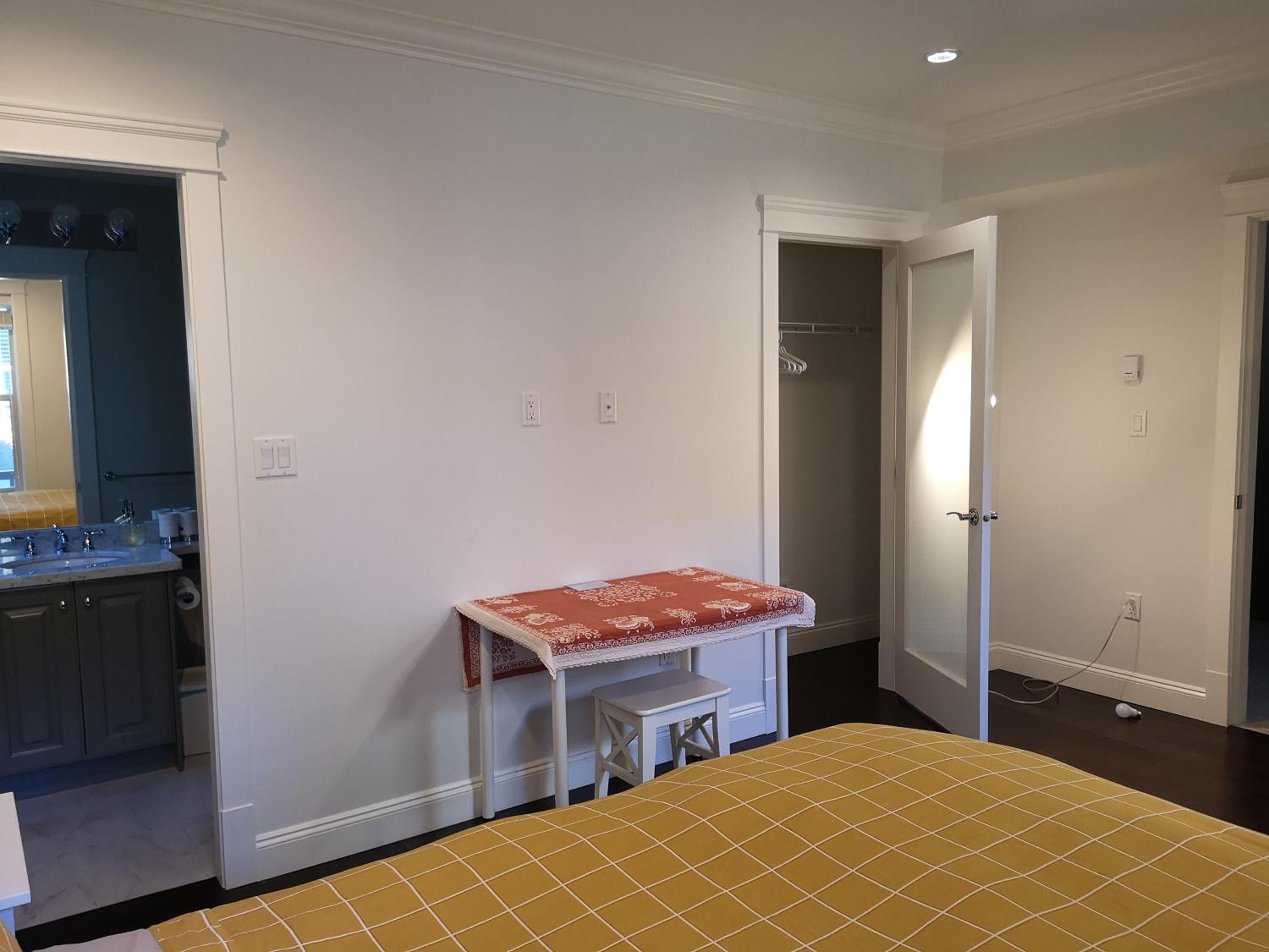 Double Room with Private Bathroom photo 1