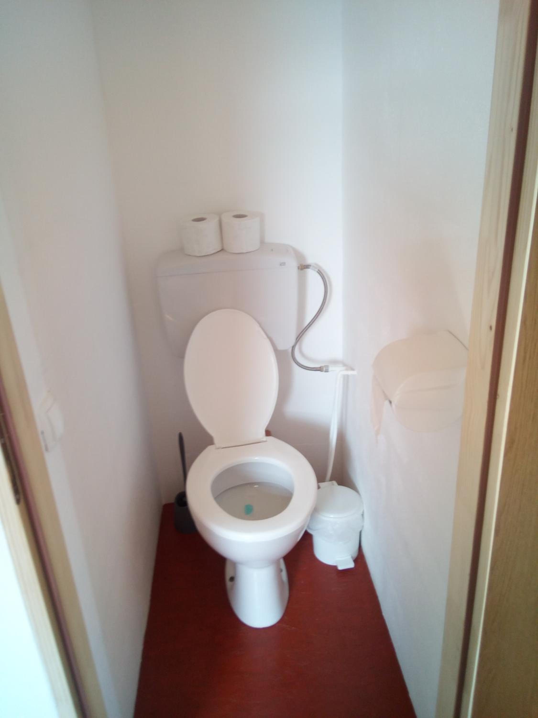 Triple Room - Photo 9