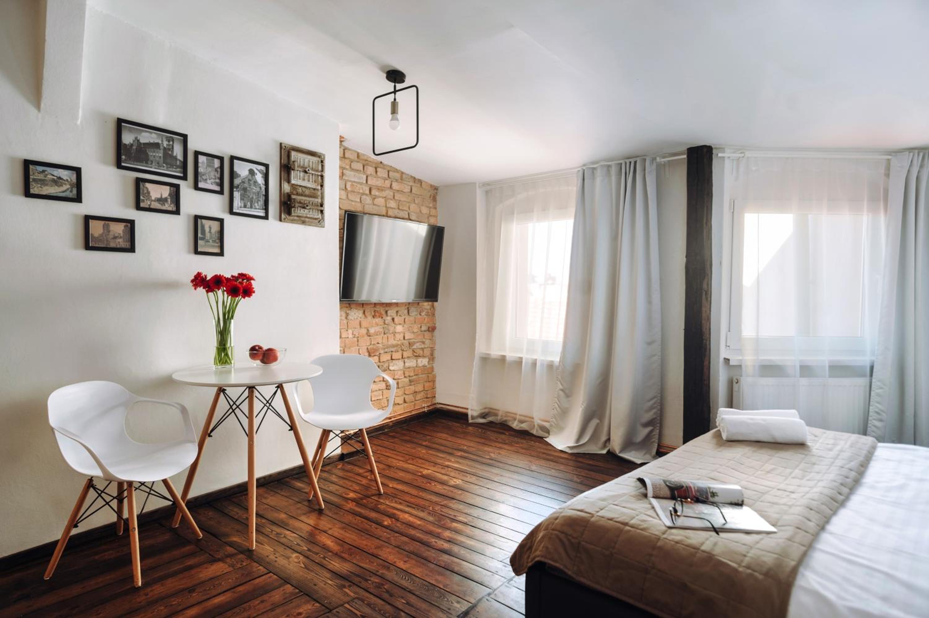 Studio Apartment (4th floor) - Photo 3