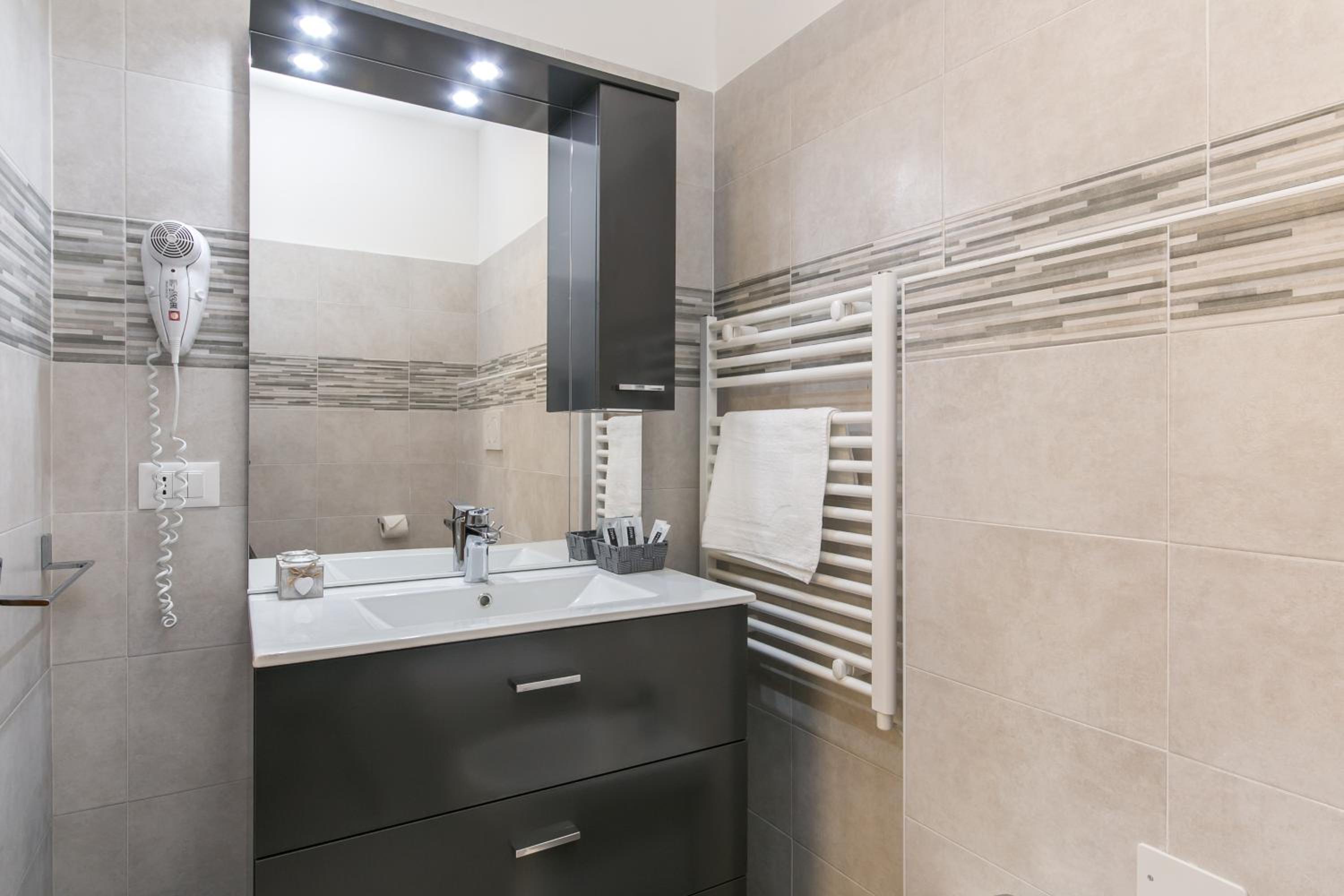 Superior Double Room - Photo 5