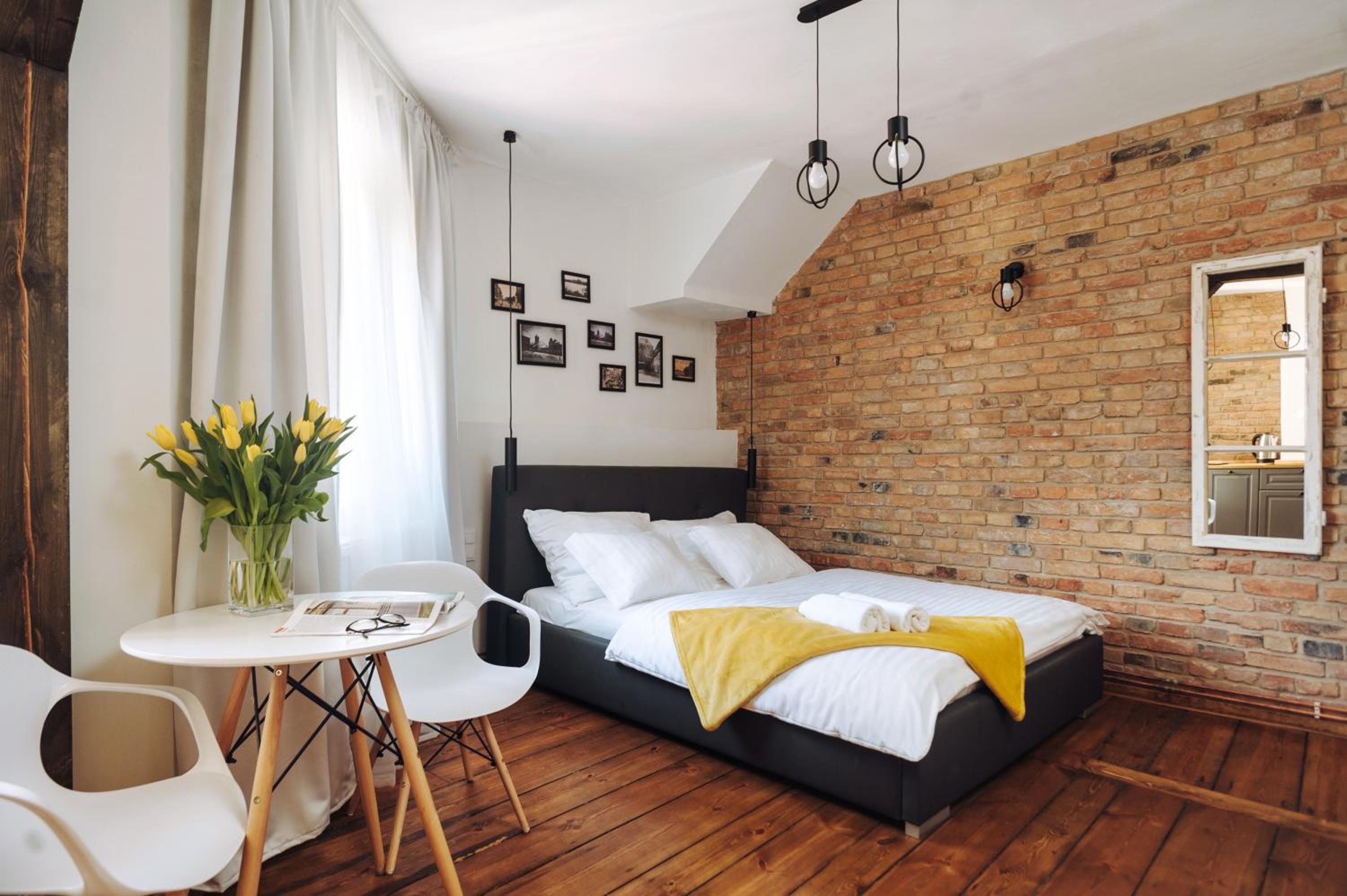 Studio Apartment (3rd floor) - Photo 4