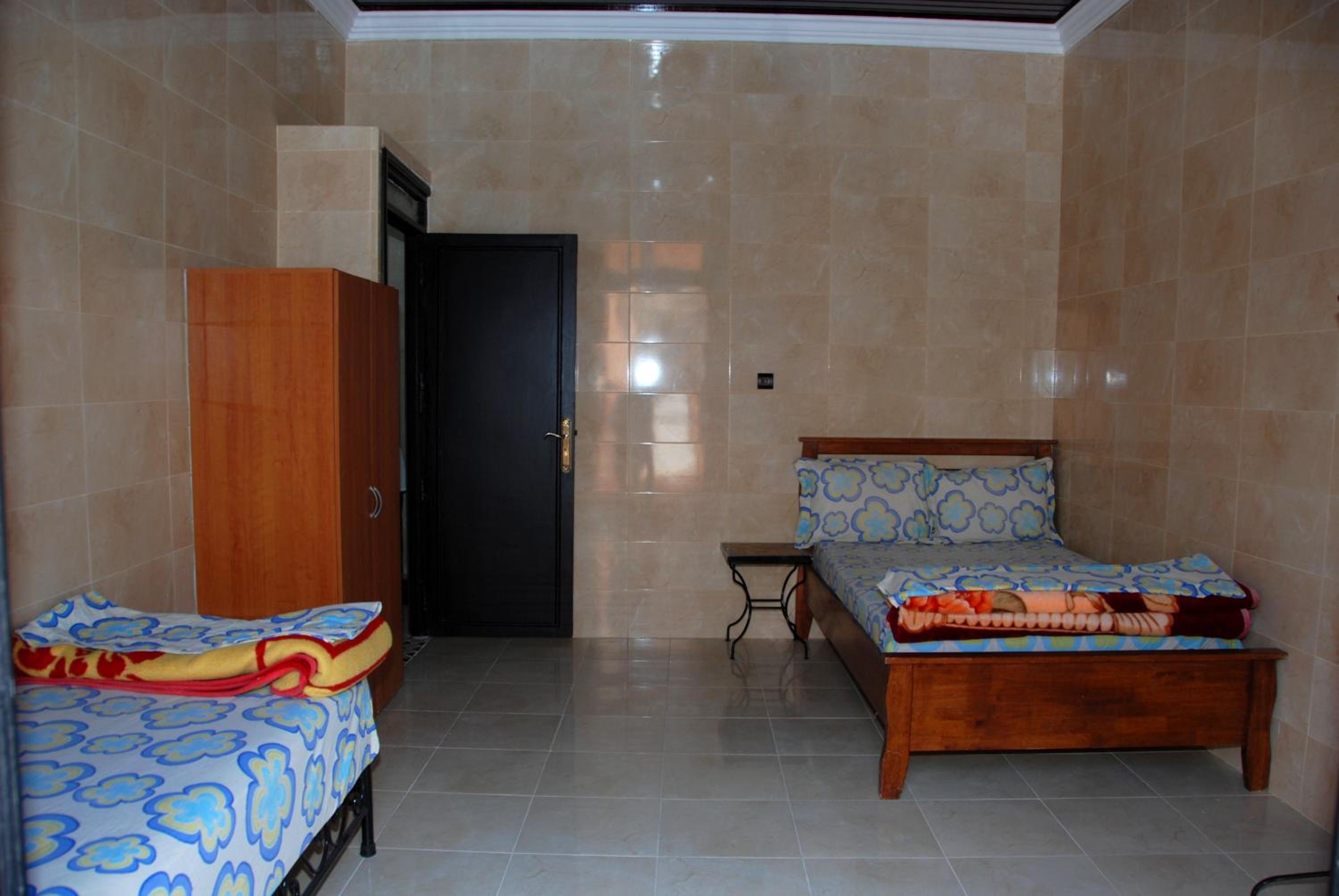 Family Suite with Balcony - Photo 19