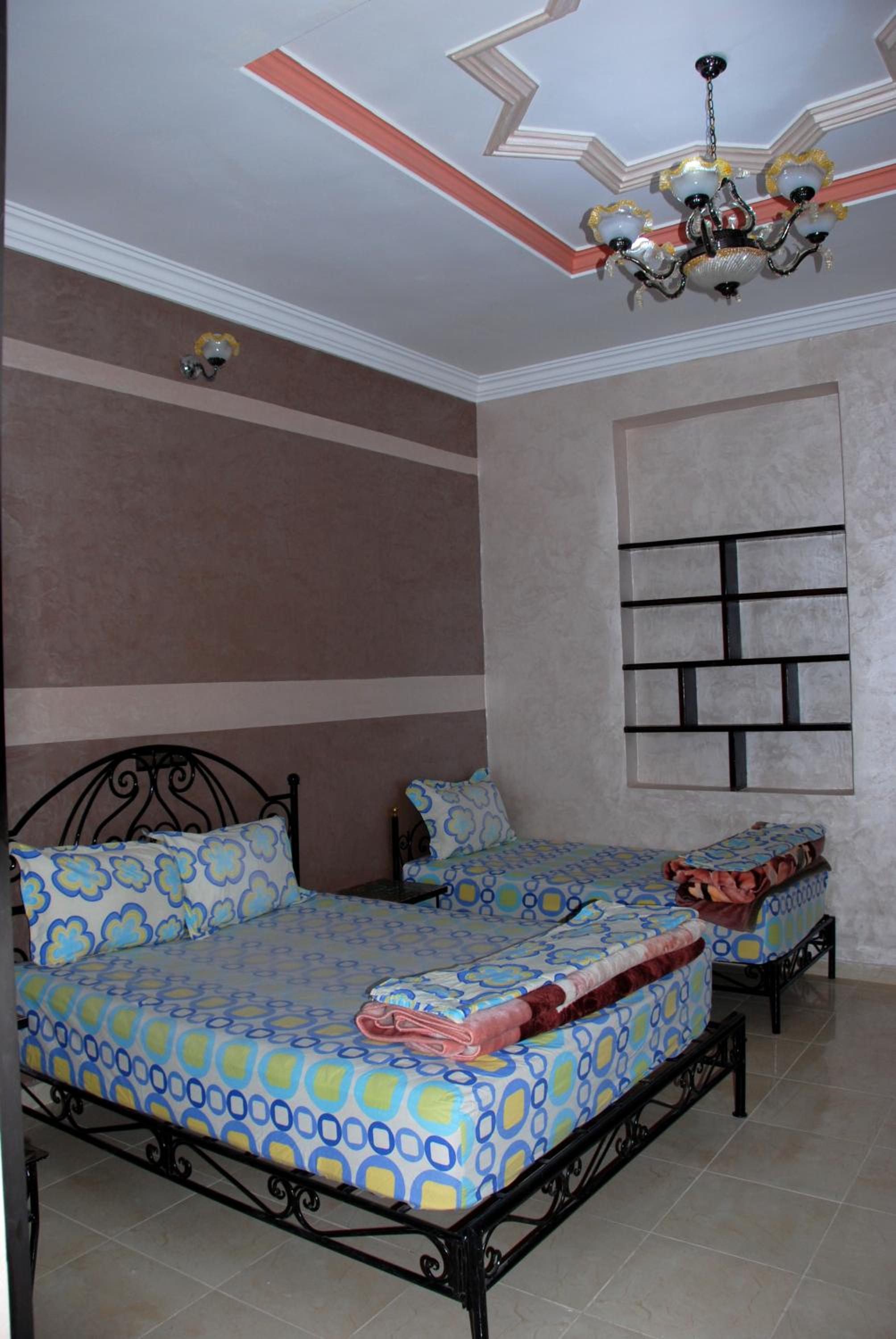 Family Suite with Balcony - Photo 26