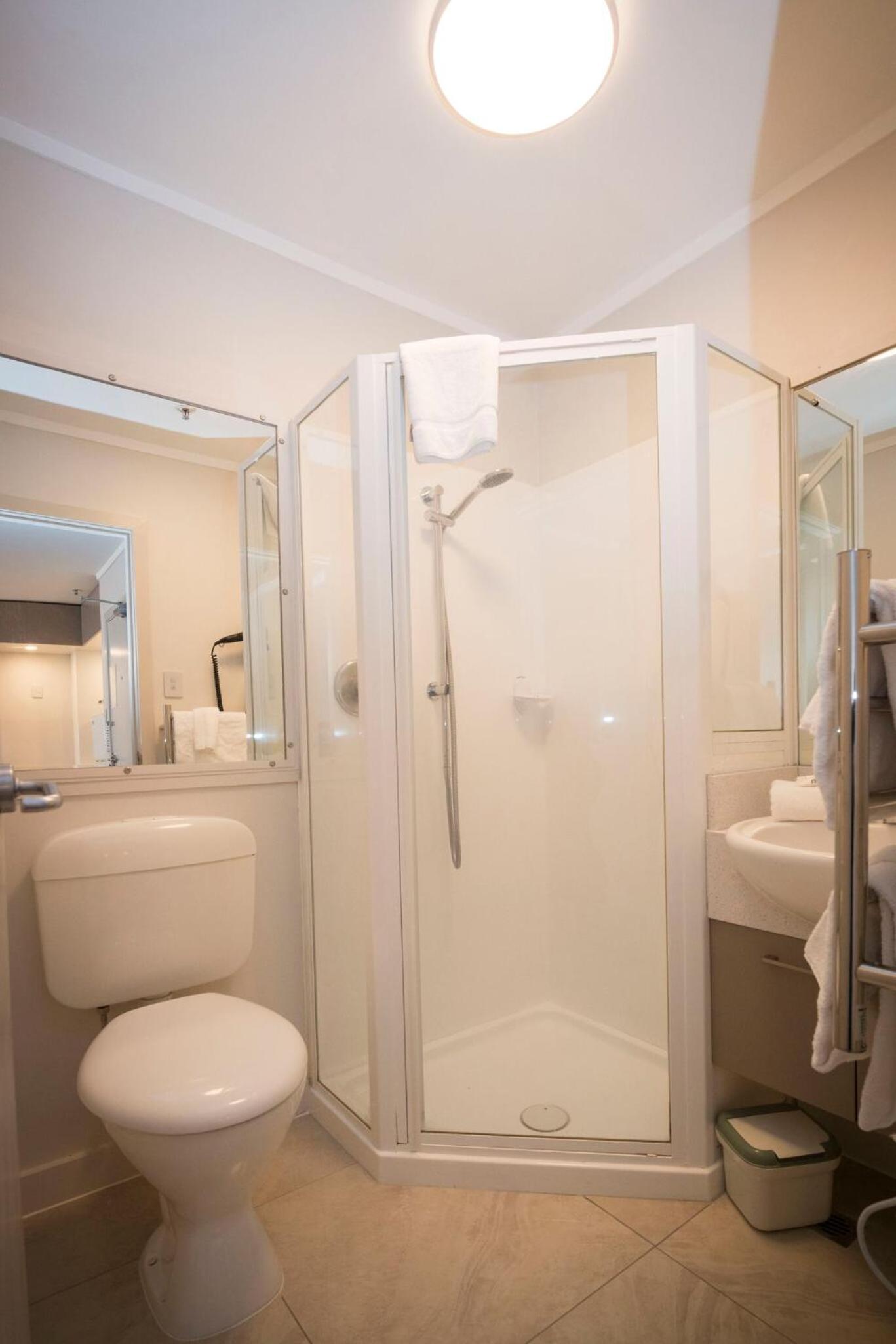 Two-Bedroom Apartment - Photo 10