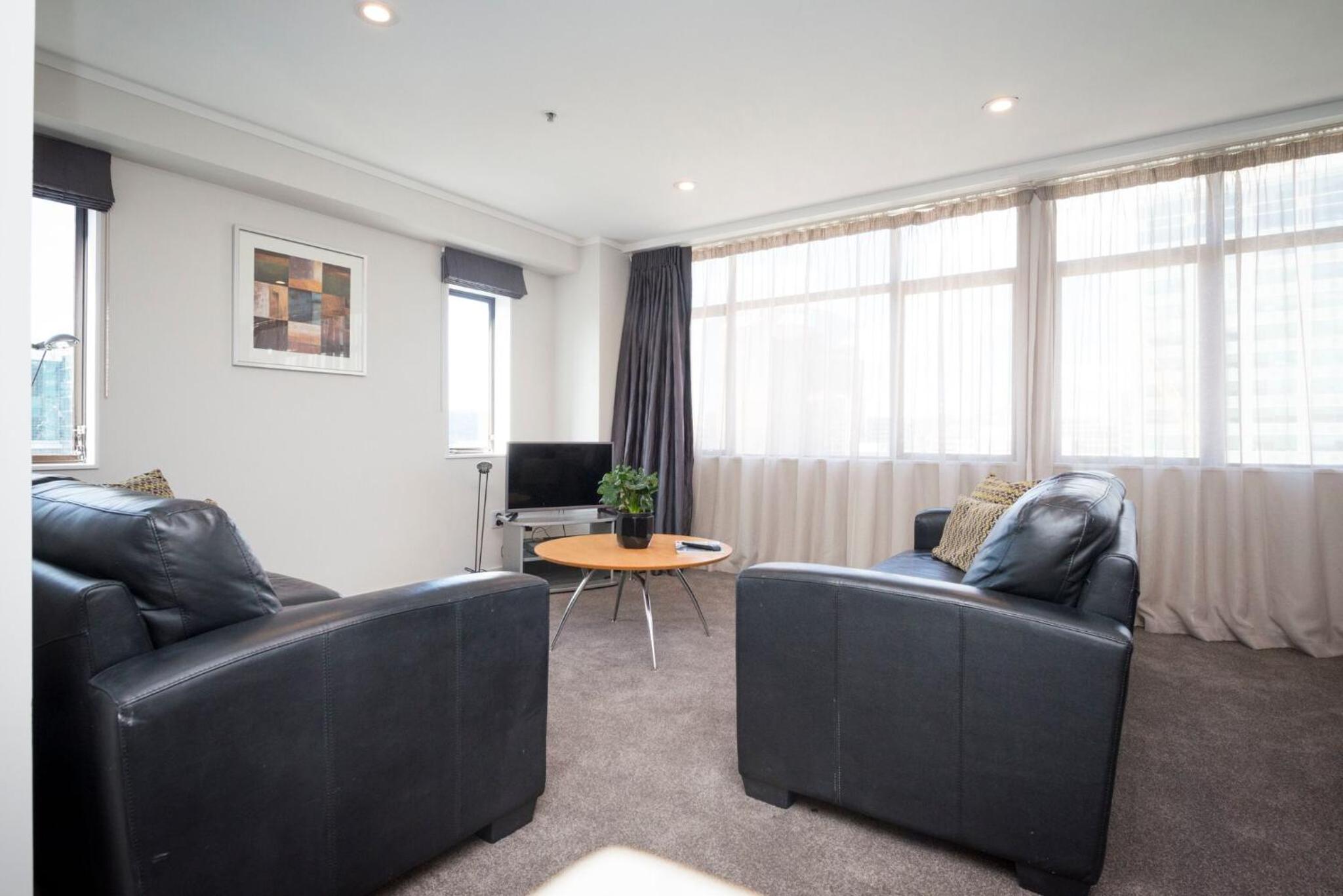 Three-Bedroom Apartment photo 1