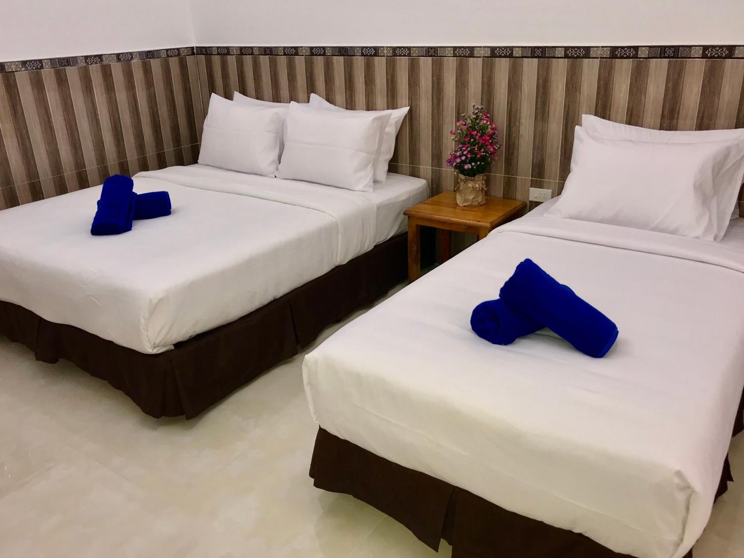 Triple Room with Garden View - Photo 3