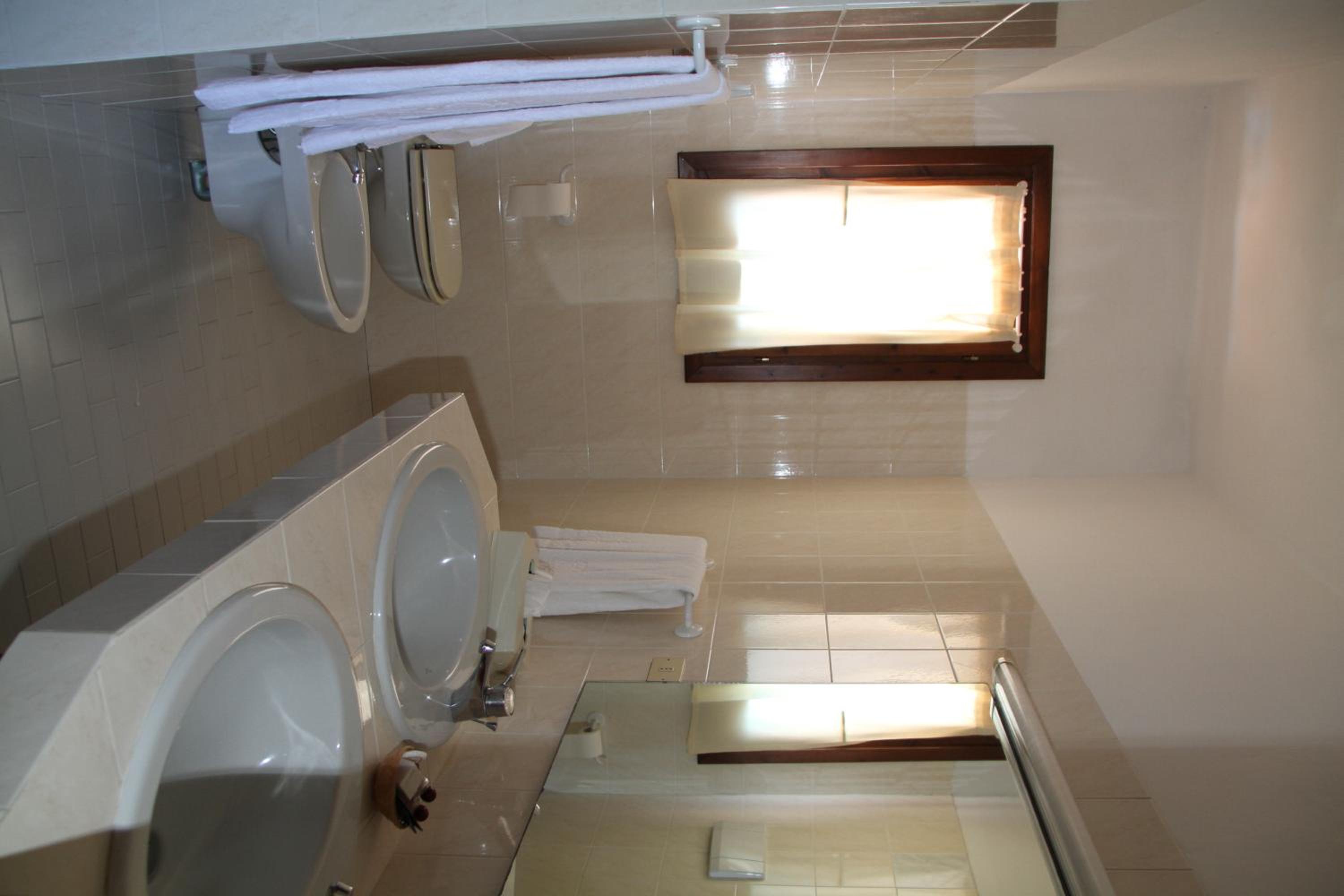 Quadruple Room photo 3