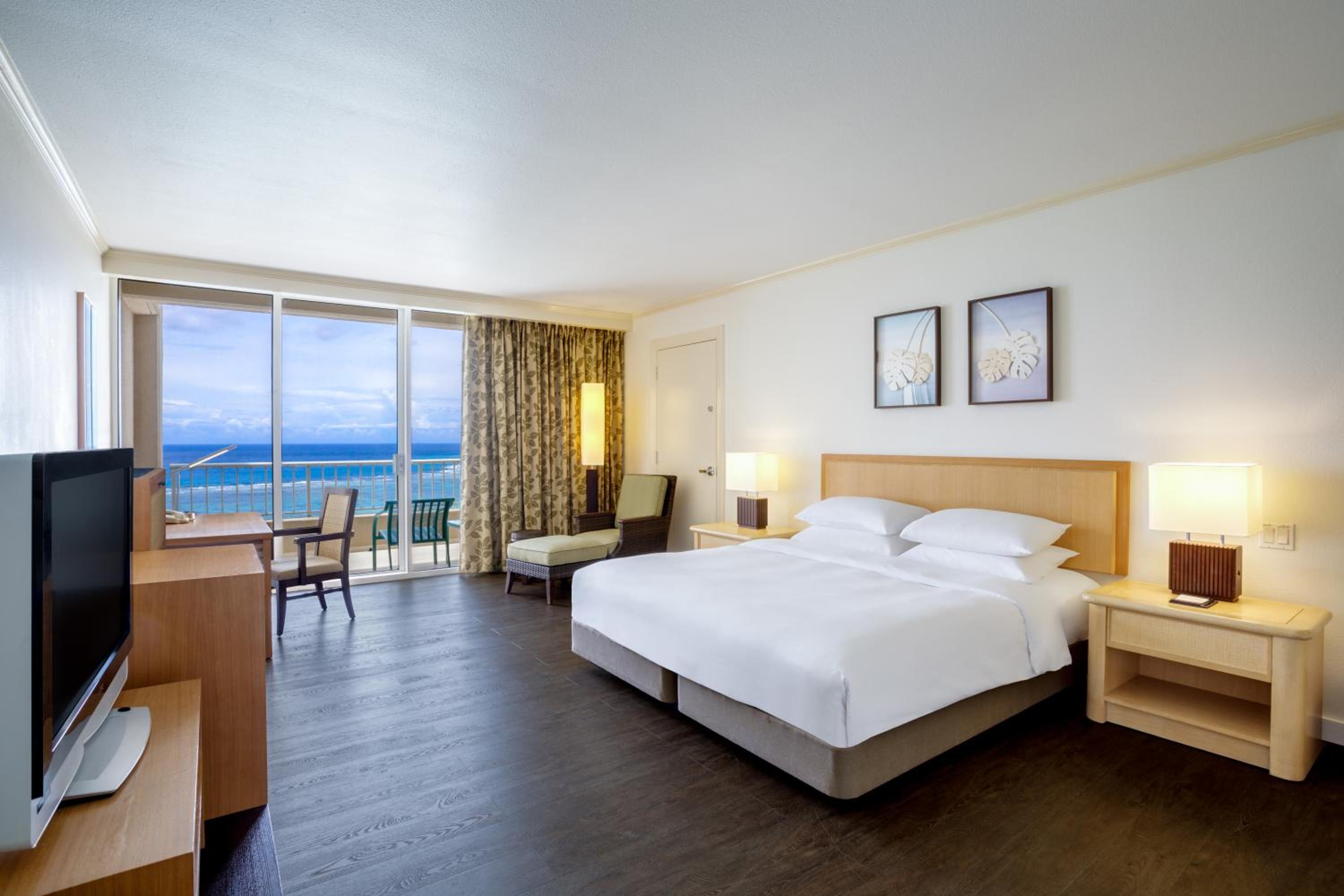 King Room - Oceanfront - Photo 1