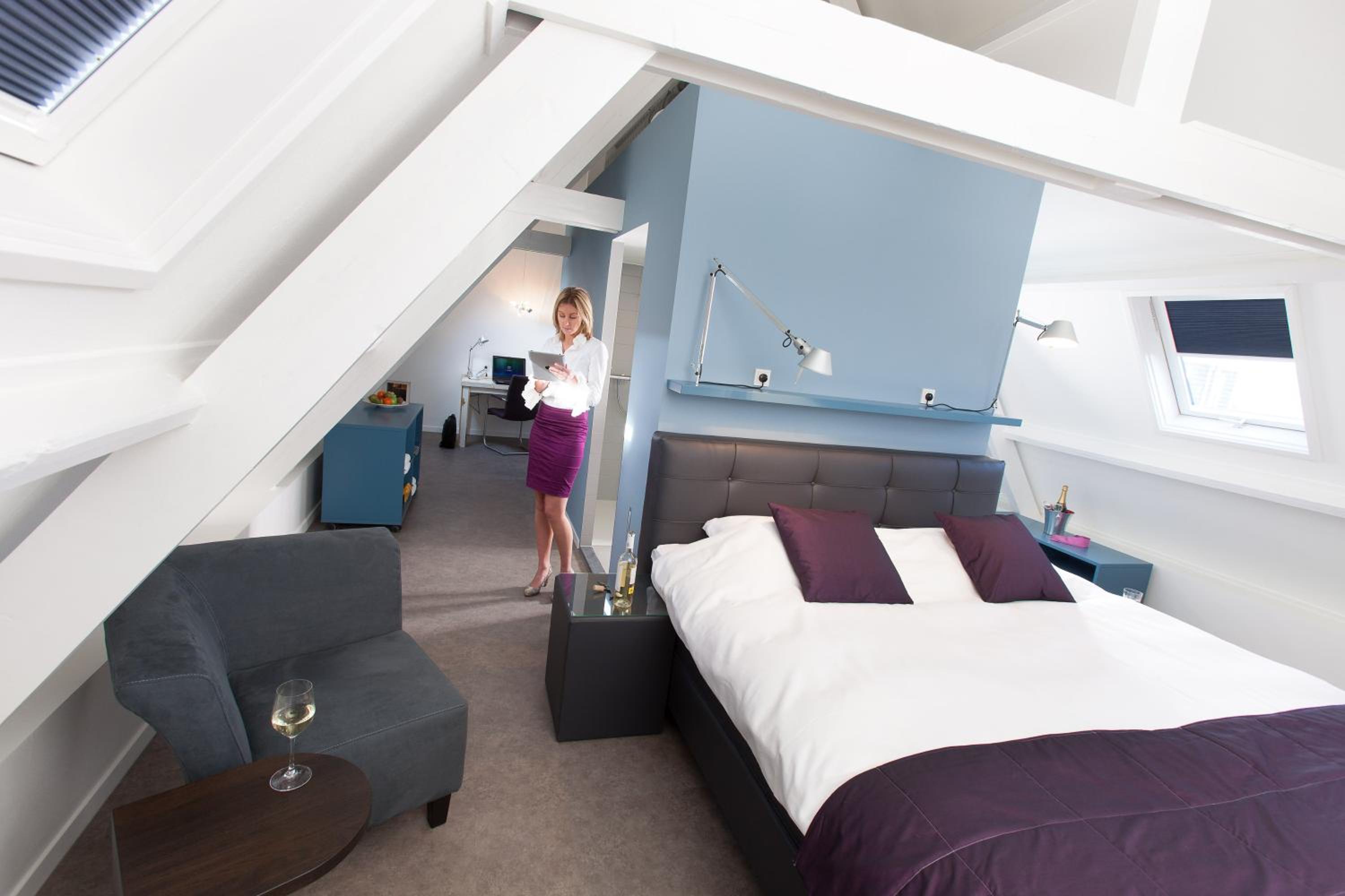 Deluxe Suite - Photo 2