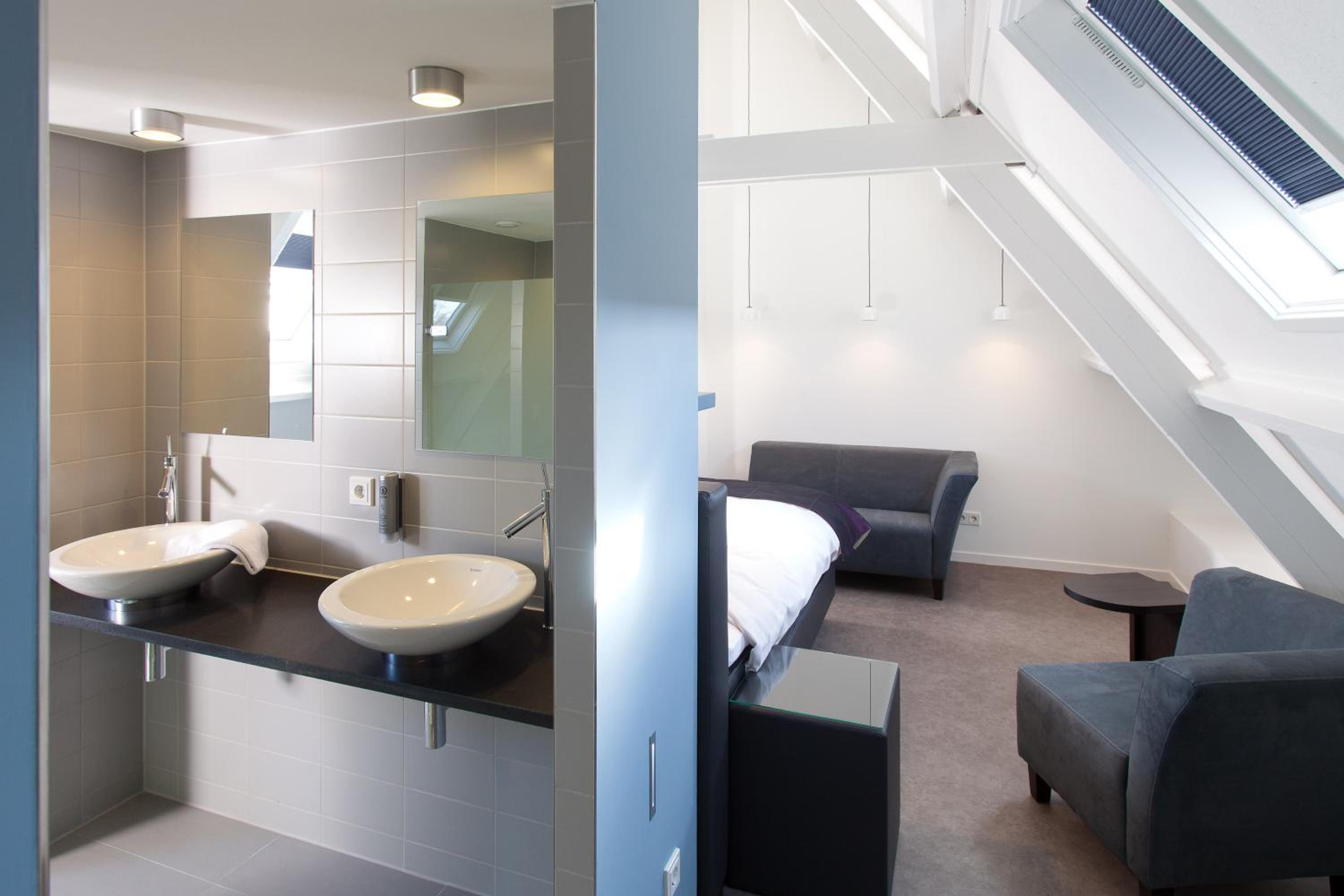 Deluxe Suite - Photo 4