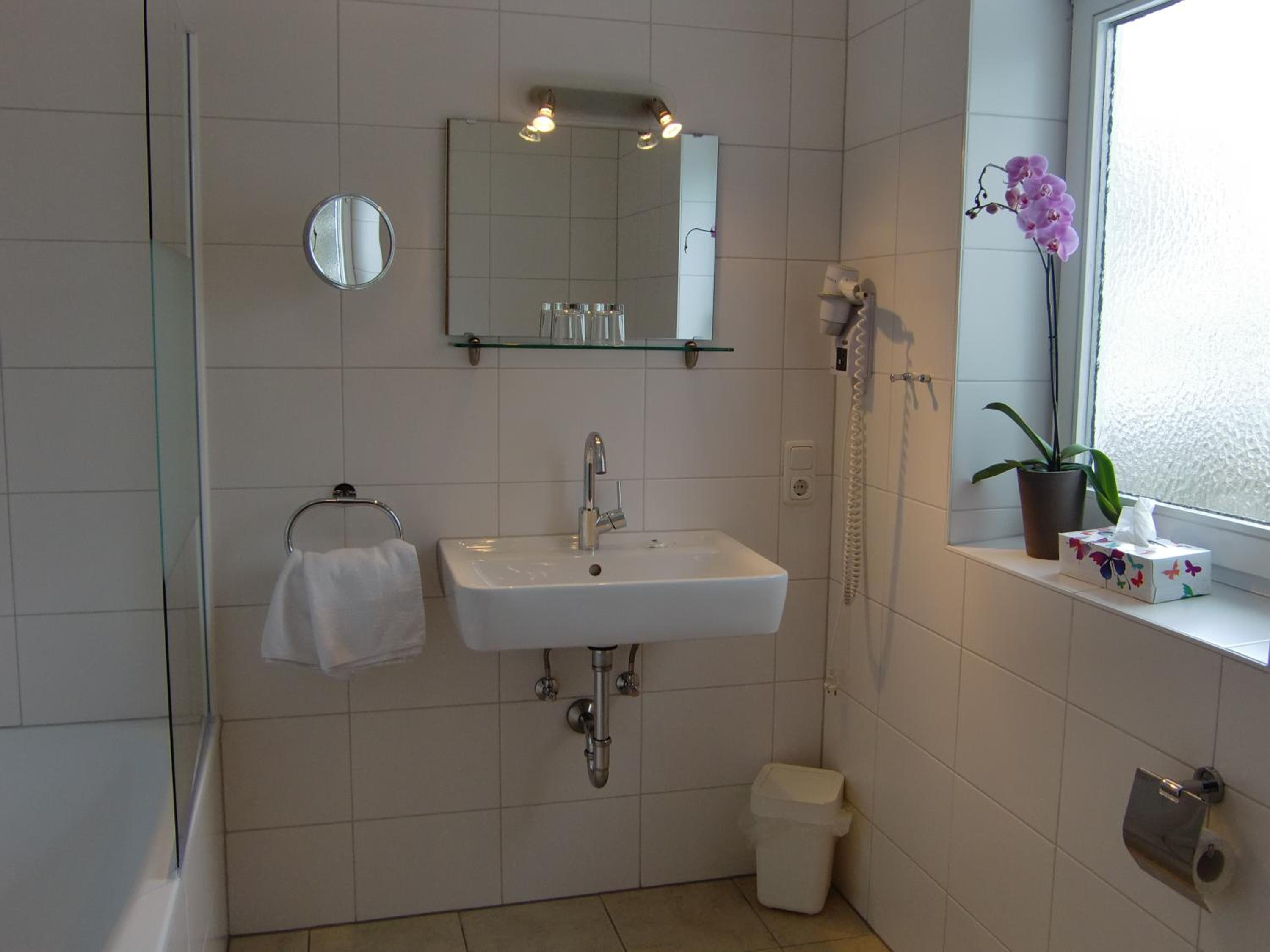 Double Room with Mountain View - Photo 6