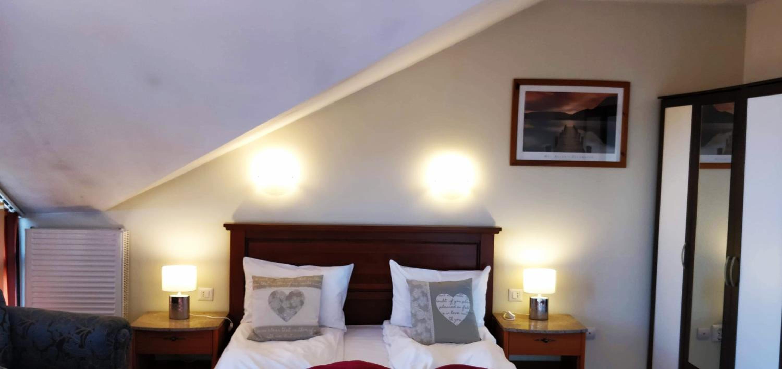 Superior Double or Twin Room - Photo 1