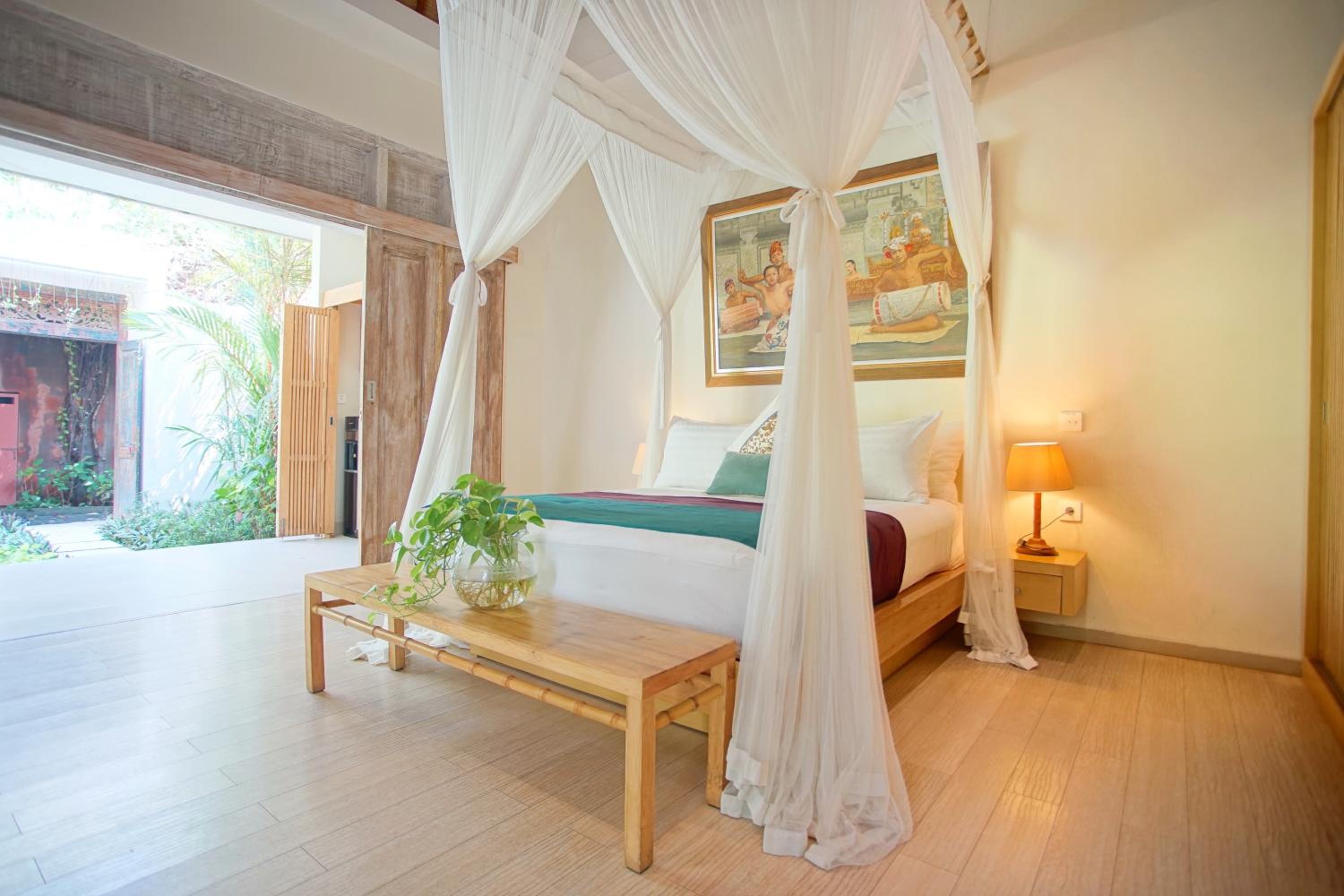 One-Bedroom Villa with Plunge Pool