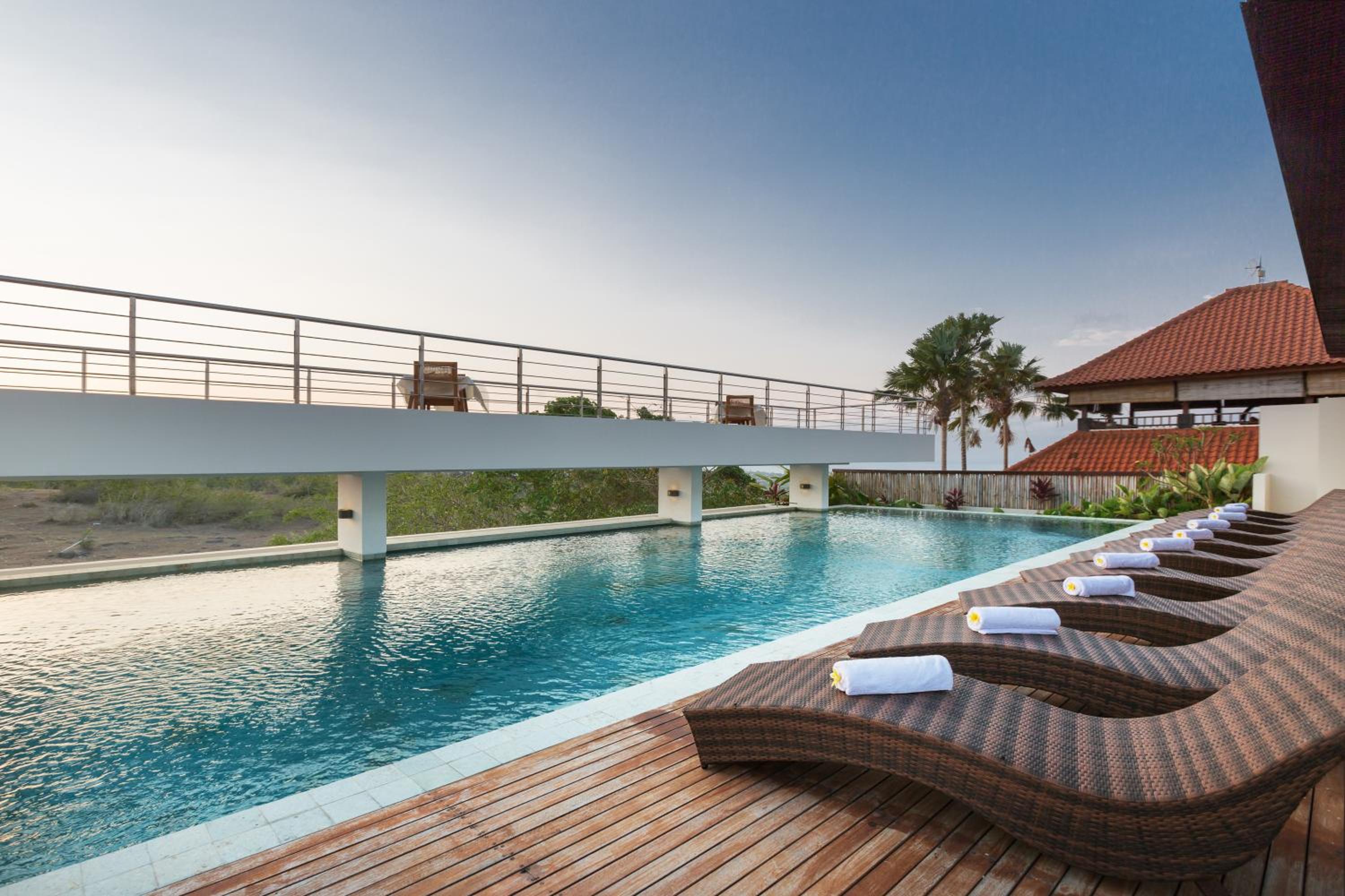 One-Bedroom Villa with Private Pool - Photo 74