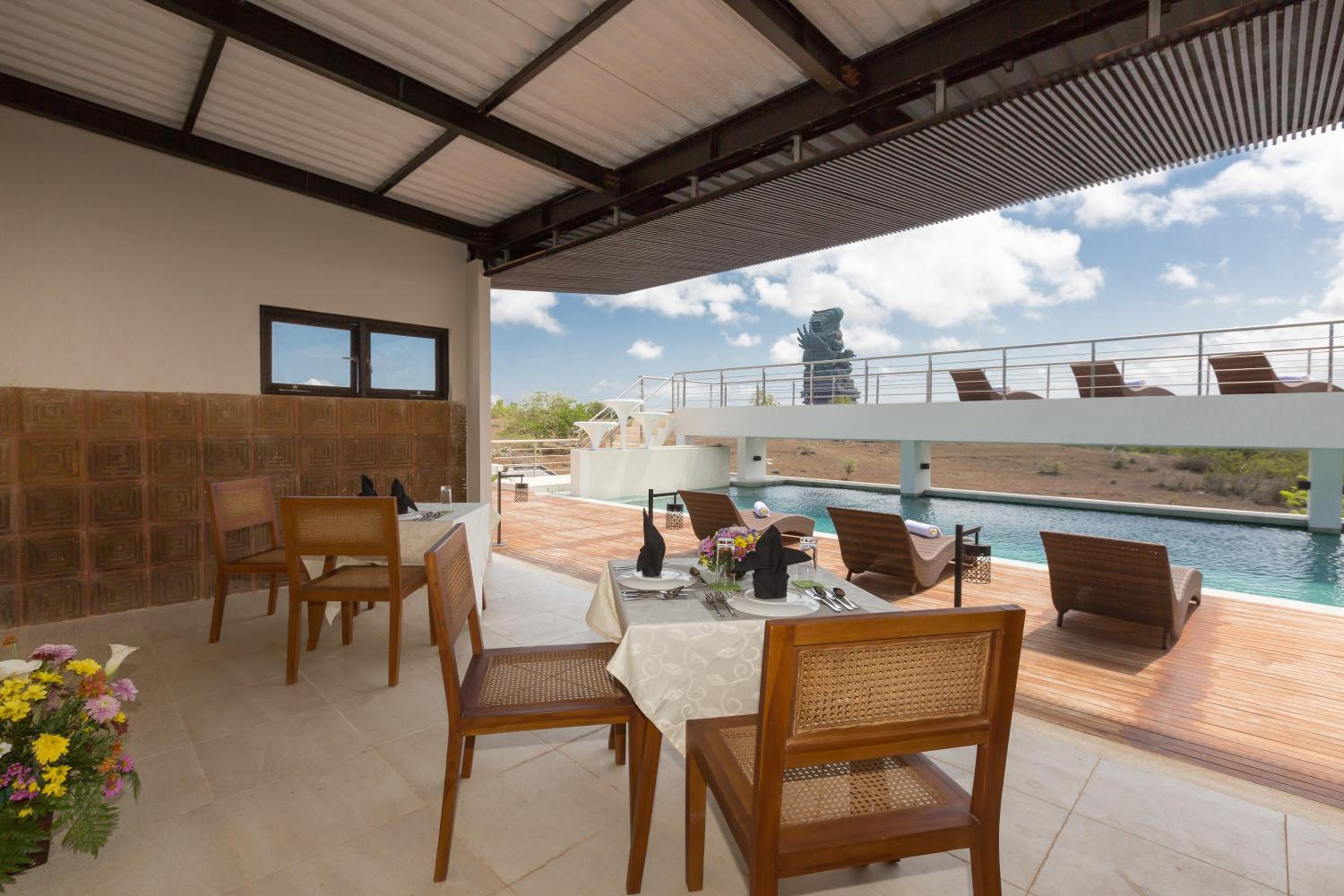 One-Bedroom Villa with Private Pool - Photo 60