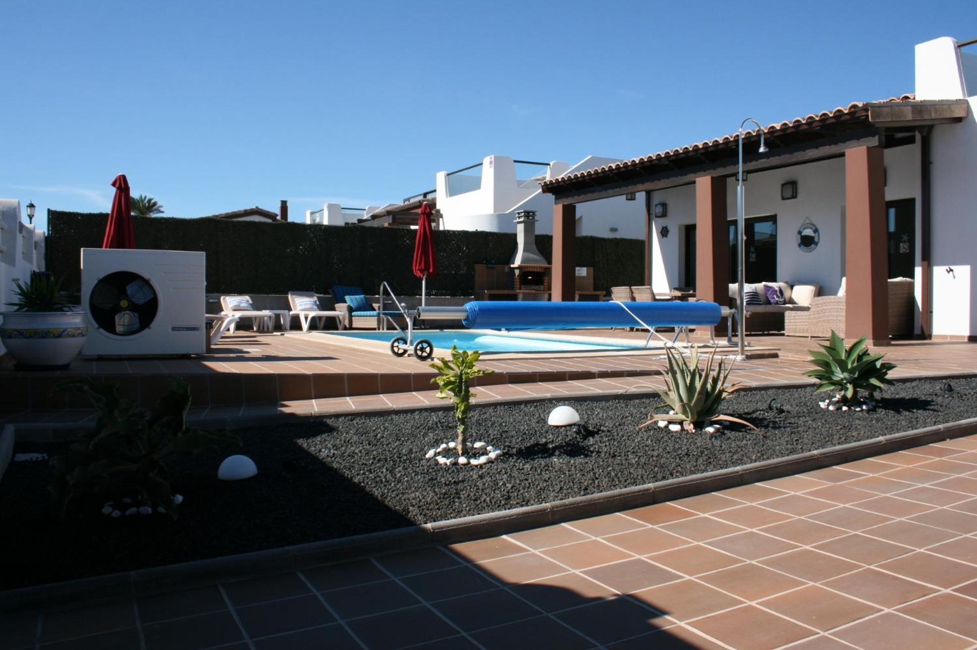 Superior Villa photo 2
