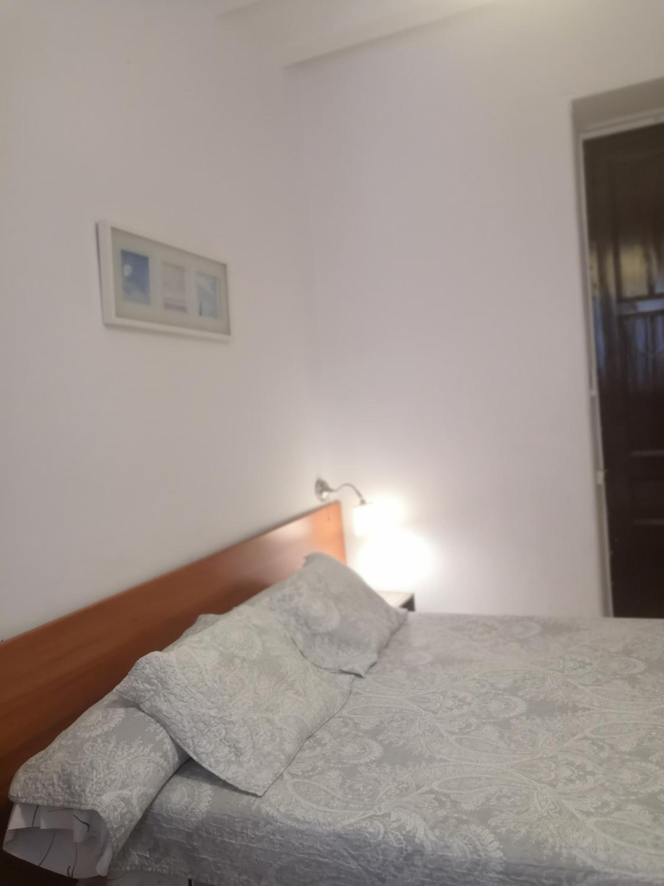 Budget Double Room photo 2