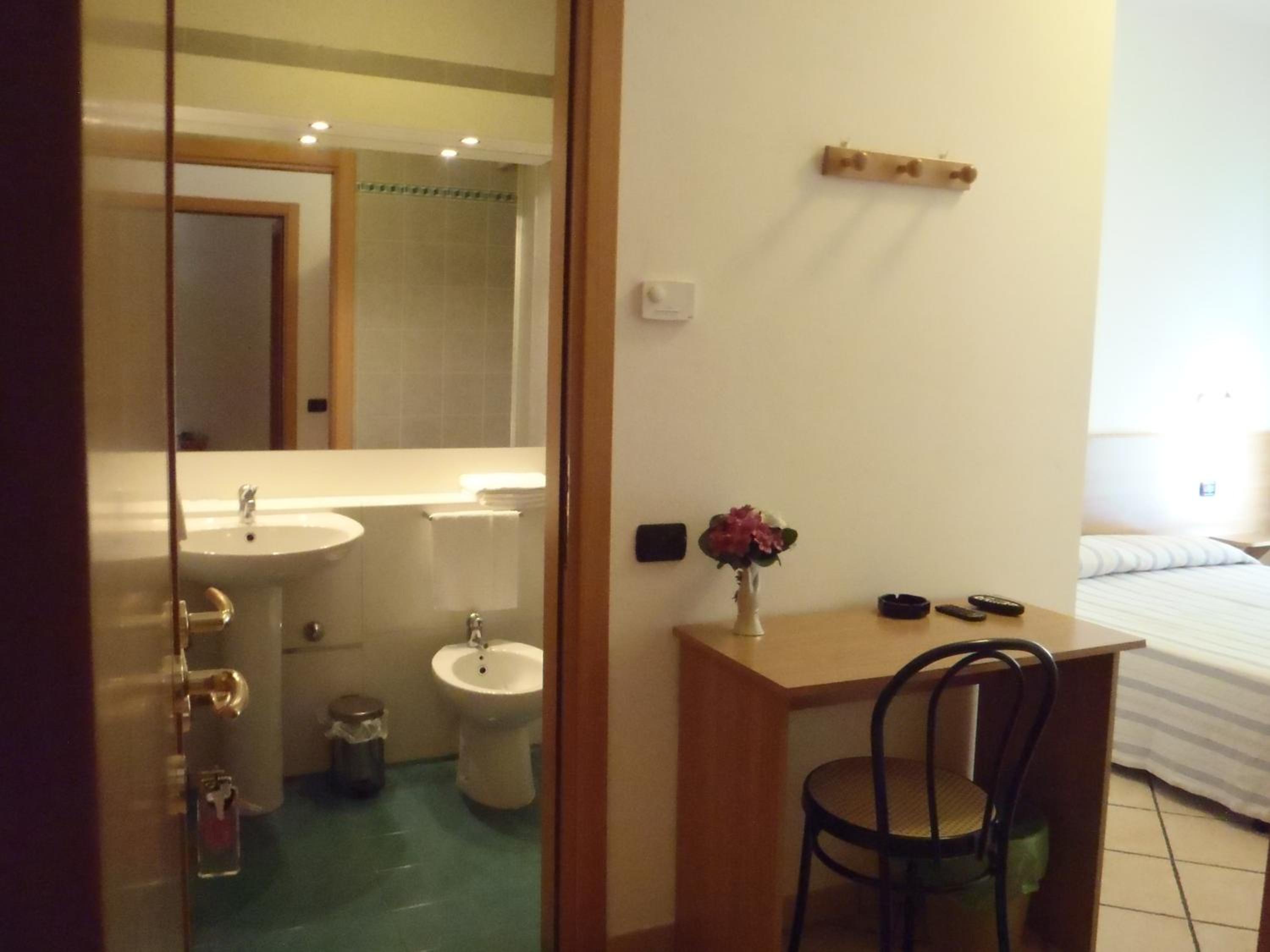Quadruple Room photo 3