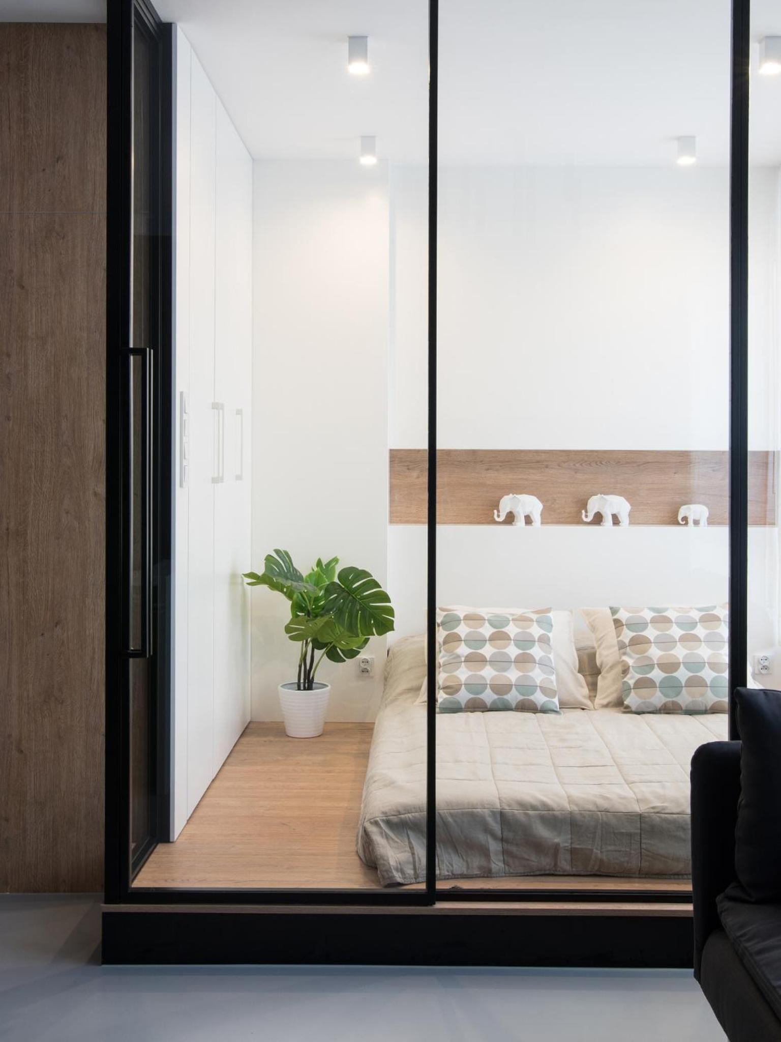 Studio Apartment photo 1