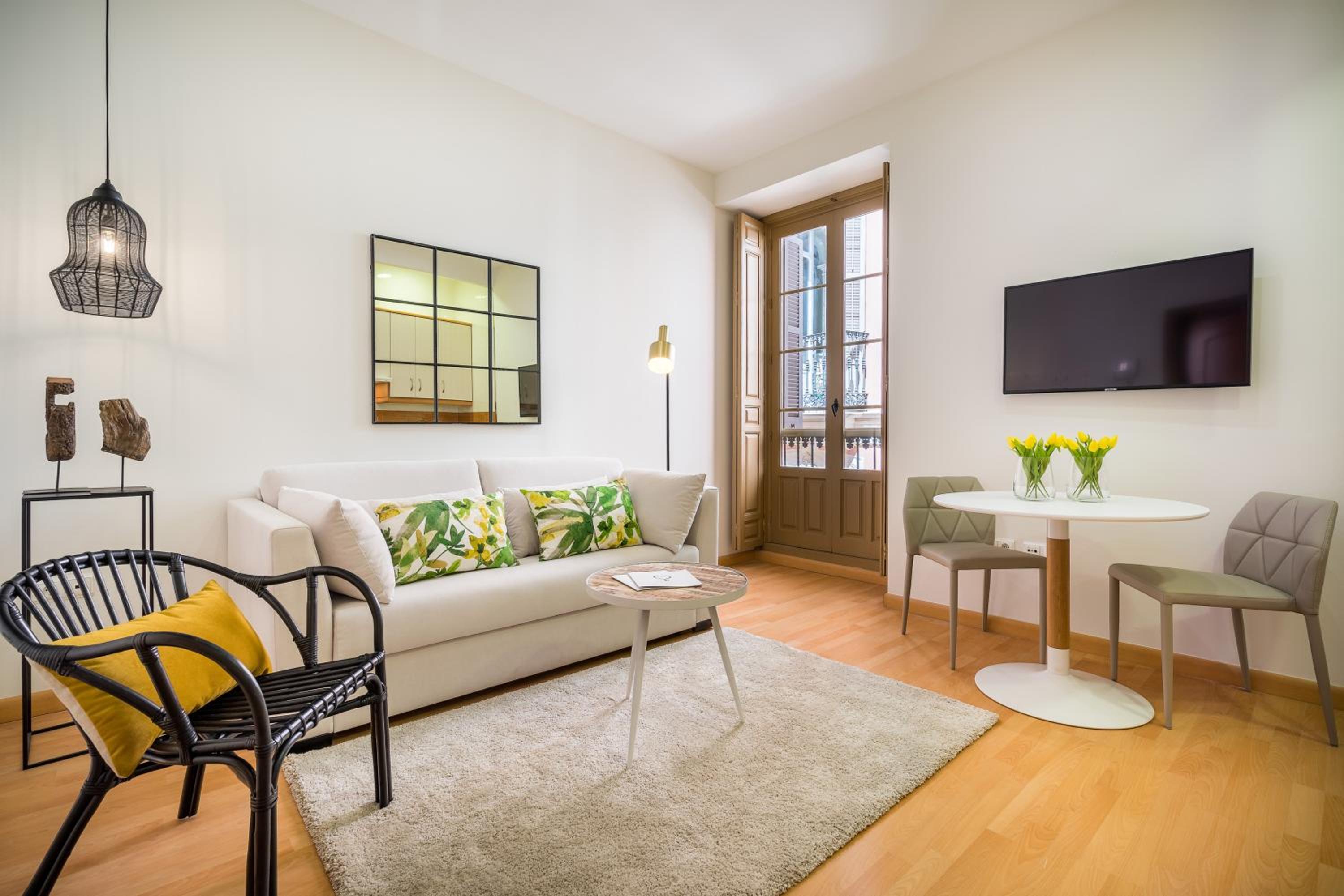 Apartamento de una habitación, Calle Fresca 12