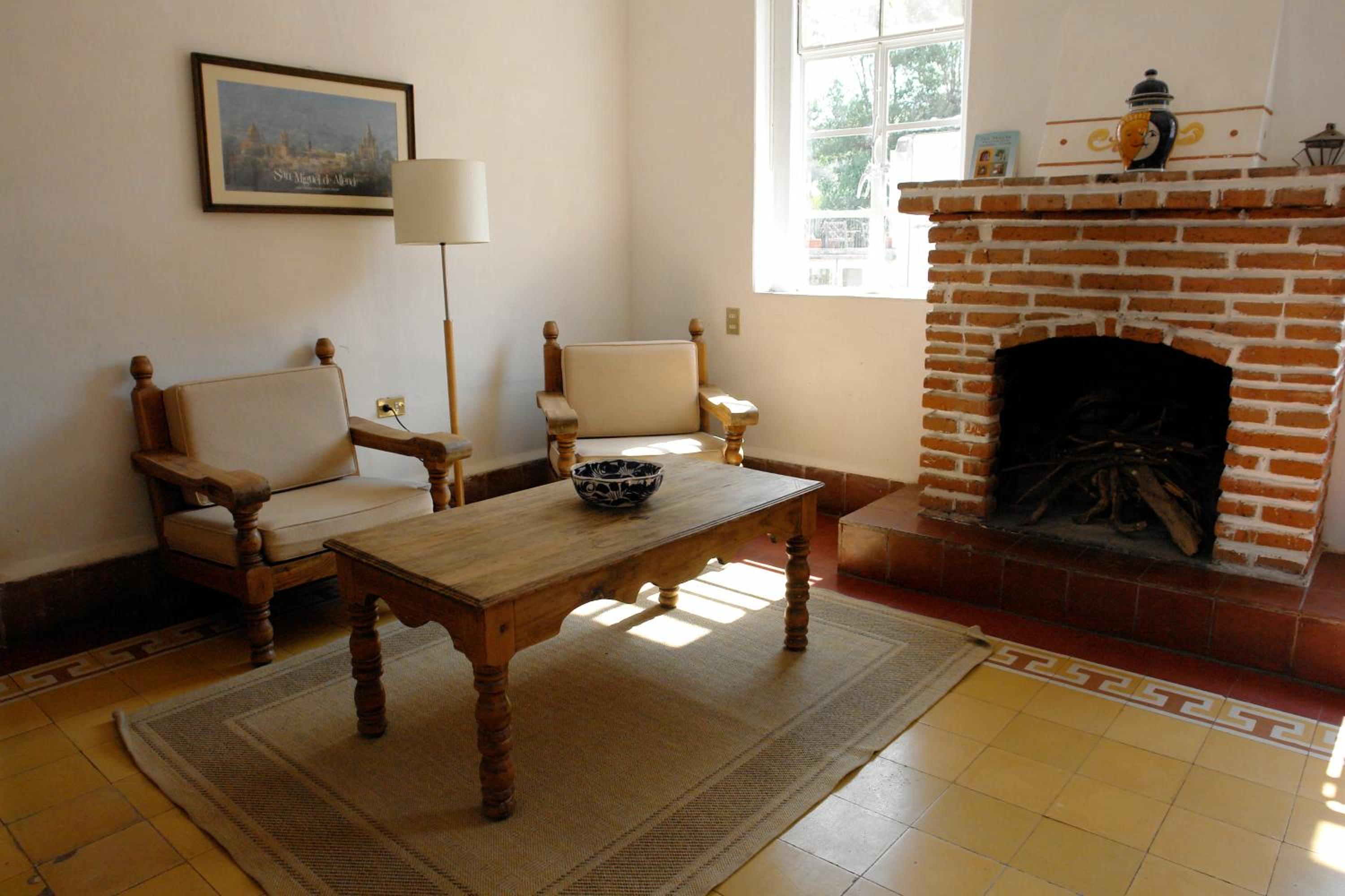 Standard Studio - Photo 26