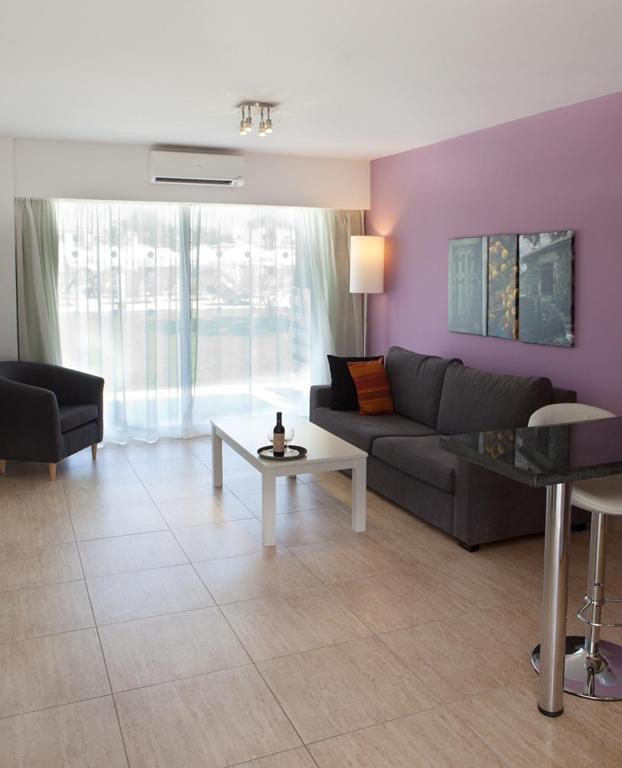 One-Bedroom Bungalow with private pool