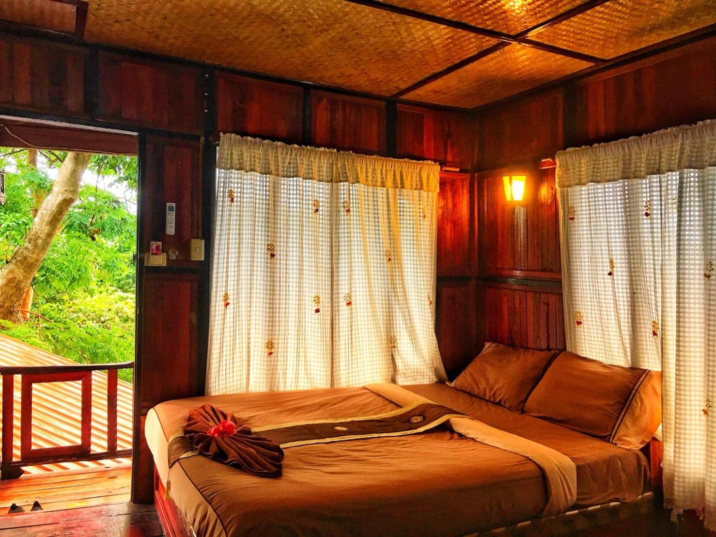 Deluxe Double Room - Photo 16