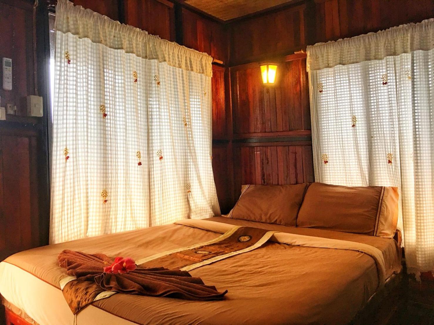 Deluxe Double Room - Photo 14
