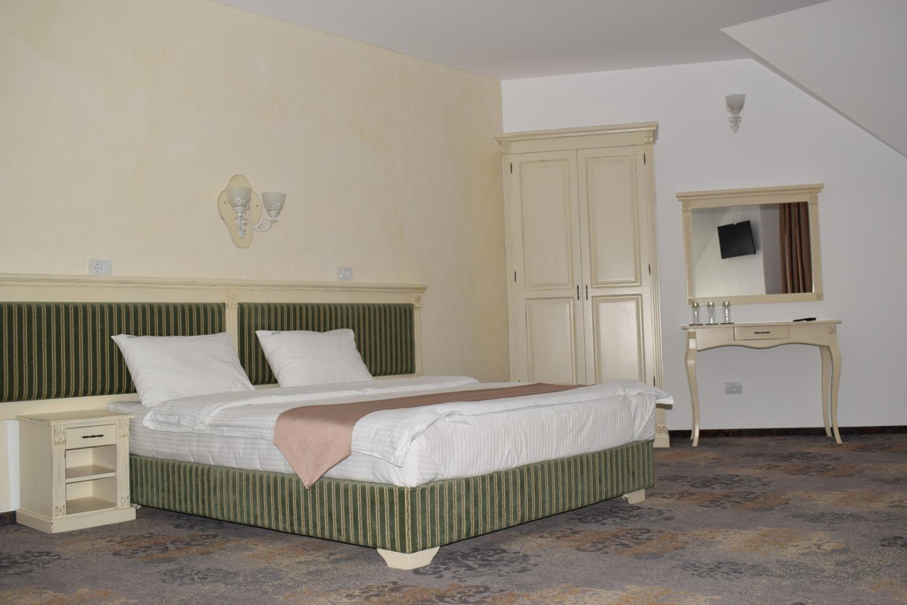 Junior Suite - Photo 7