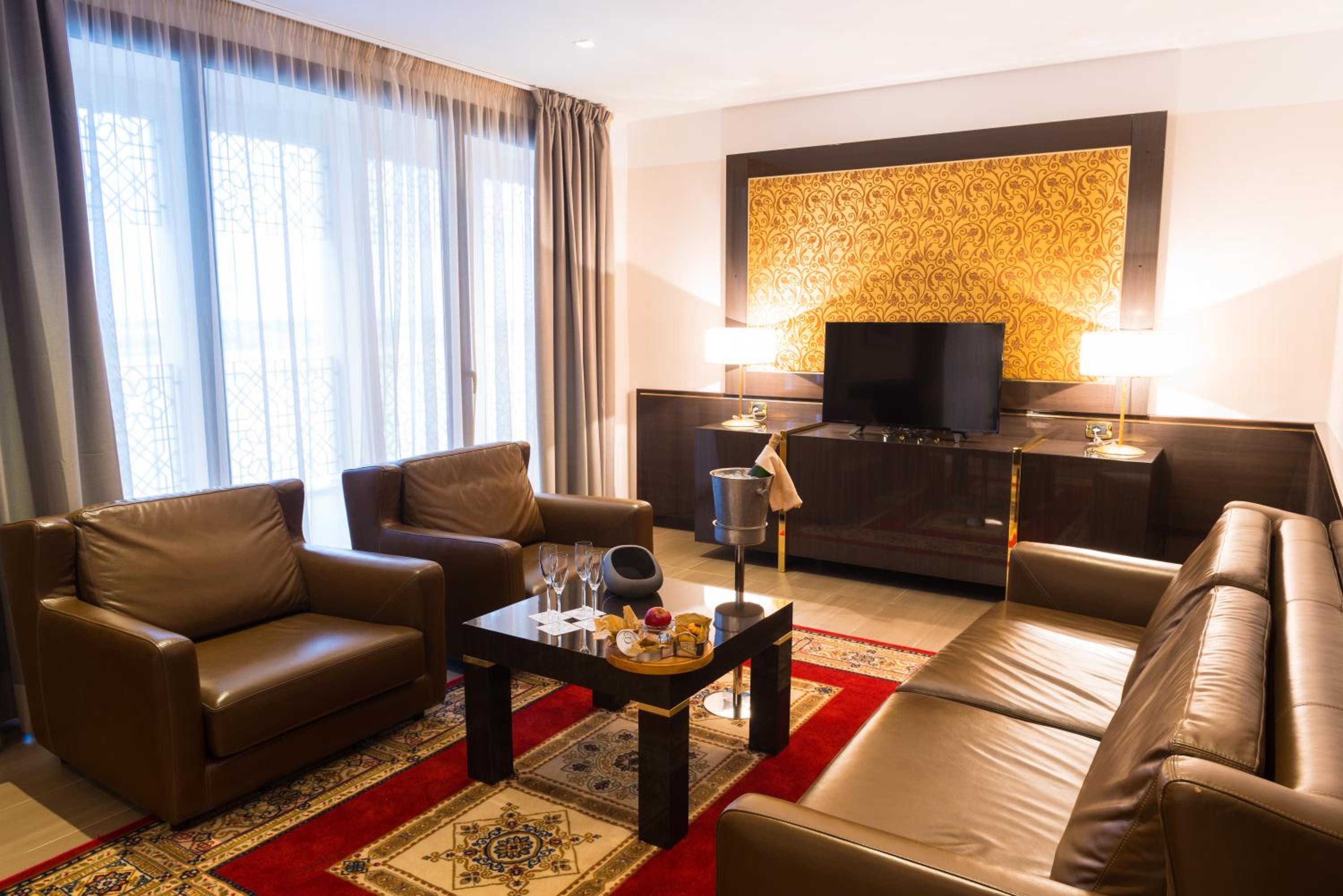 Grand Suite - Panoramic View - Photo 4