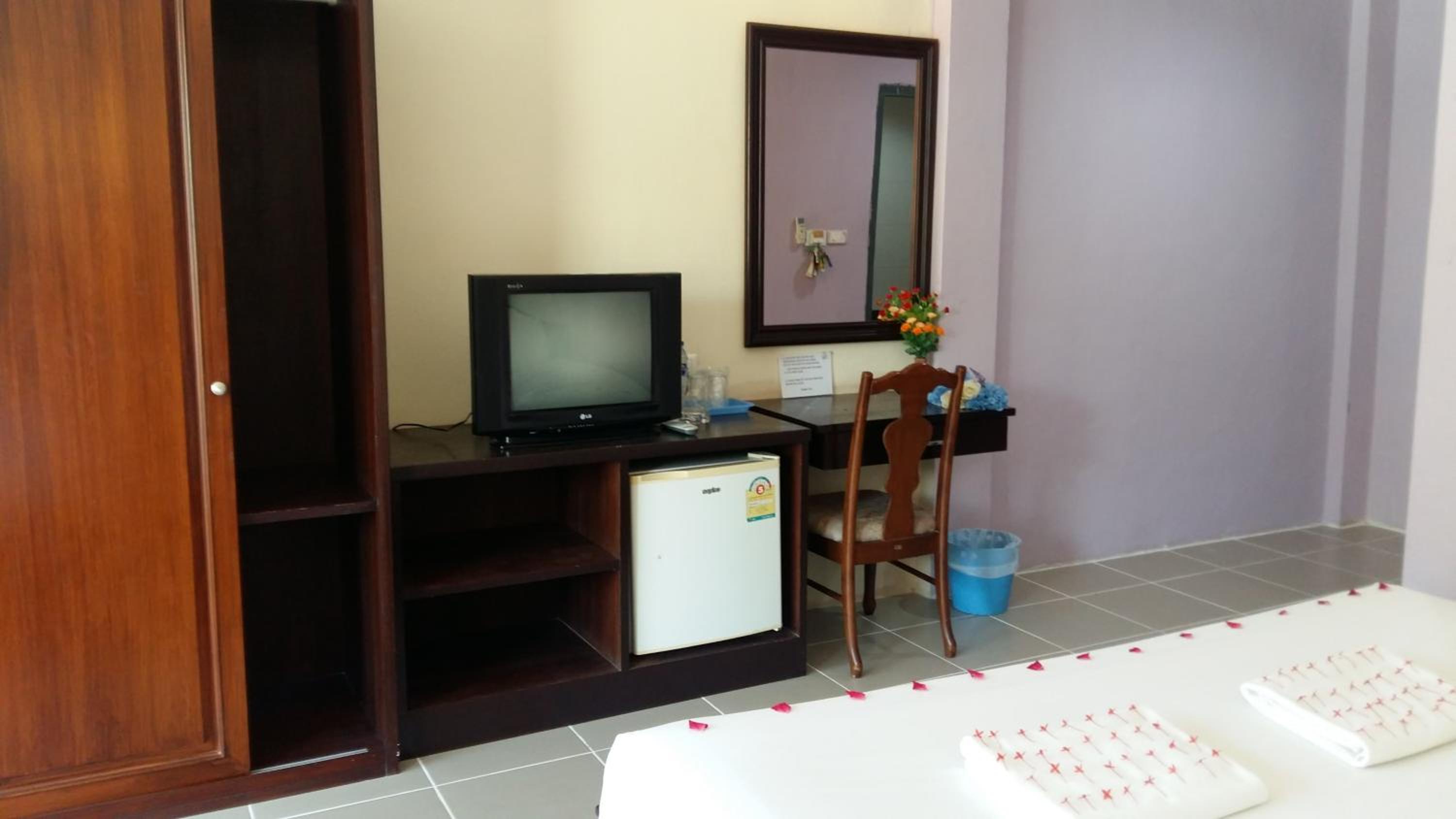 Standard Double Room - Photo 2