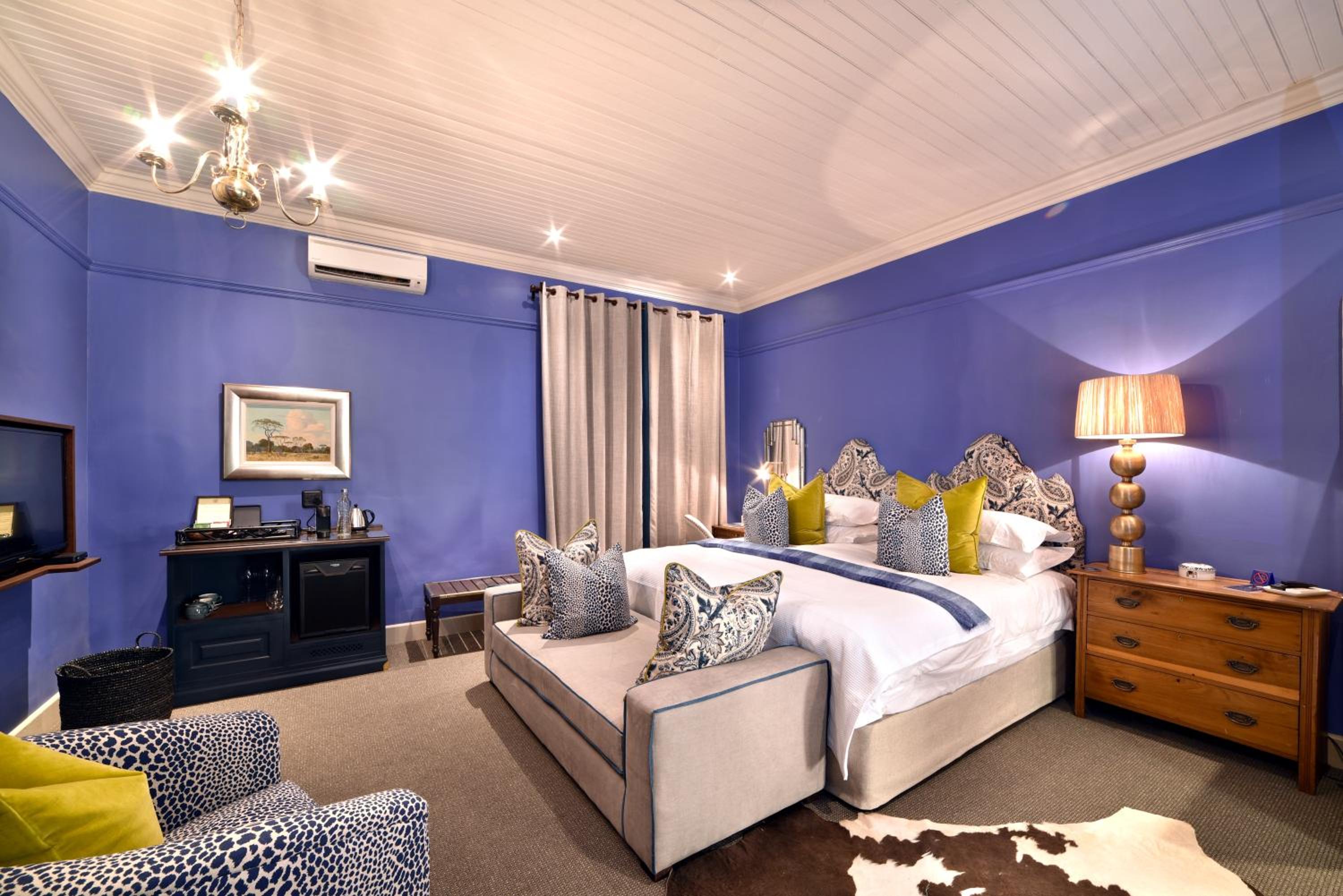 Mountain View Suite - Photo 5