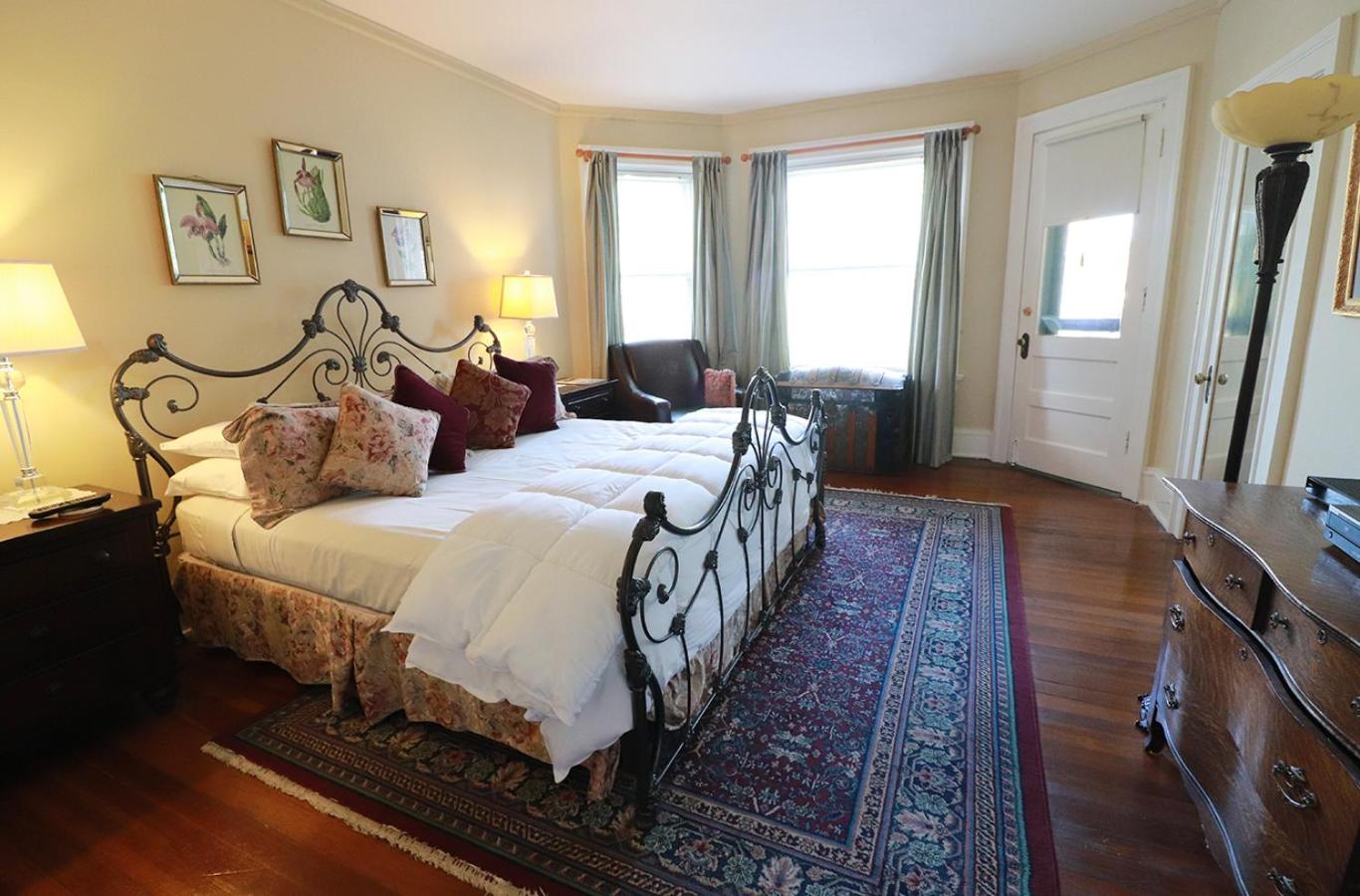 Quadruple Room with Balcony