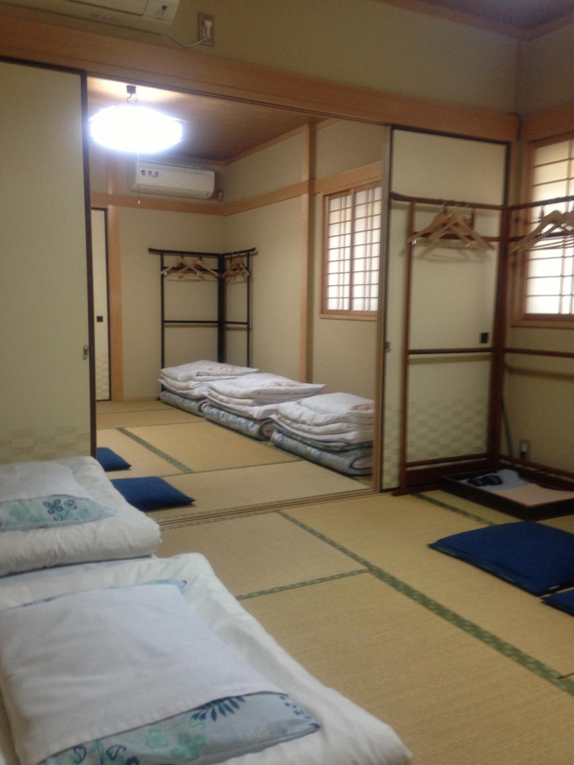 Japanese-Style Family Room with Shared Bathroom - Non-Smoking photo 1