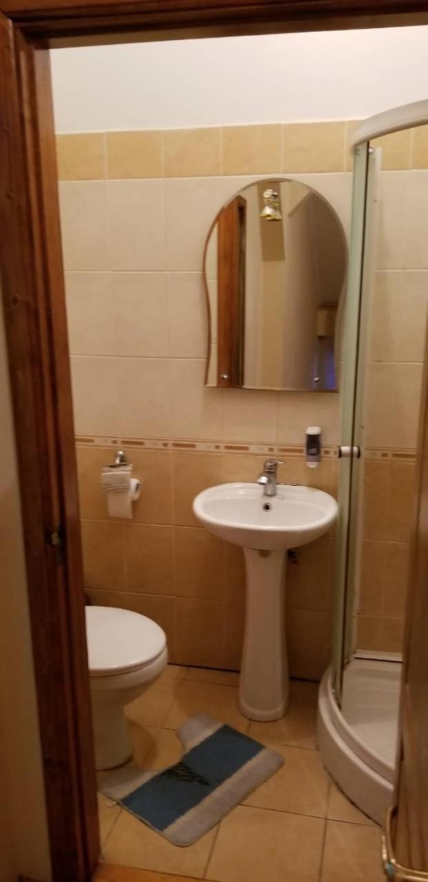 Single Room with Shower photo 3