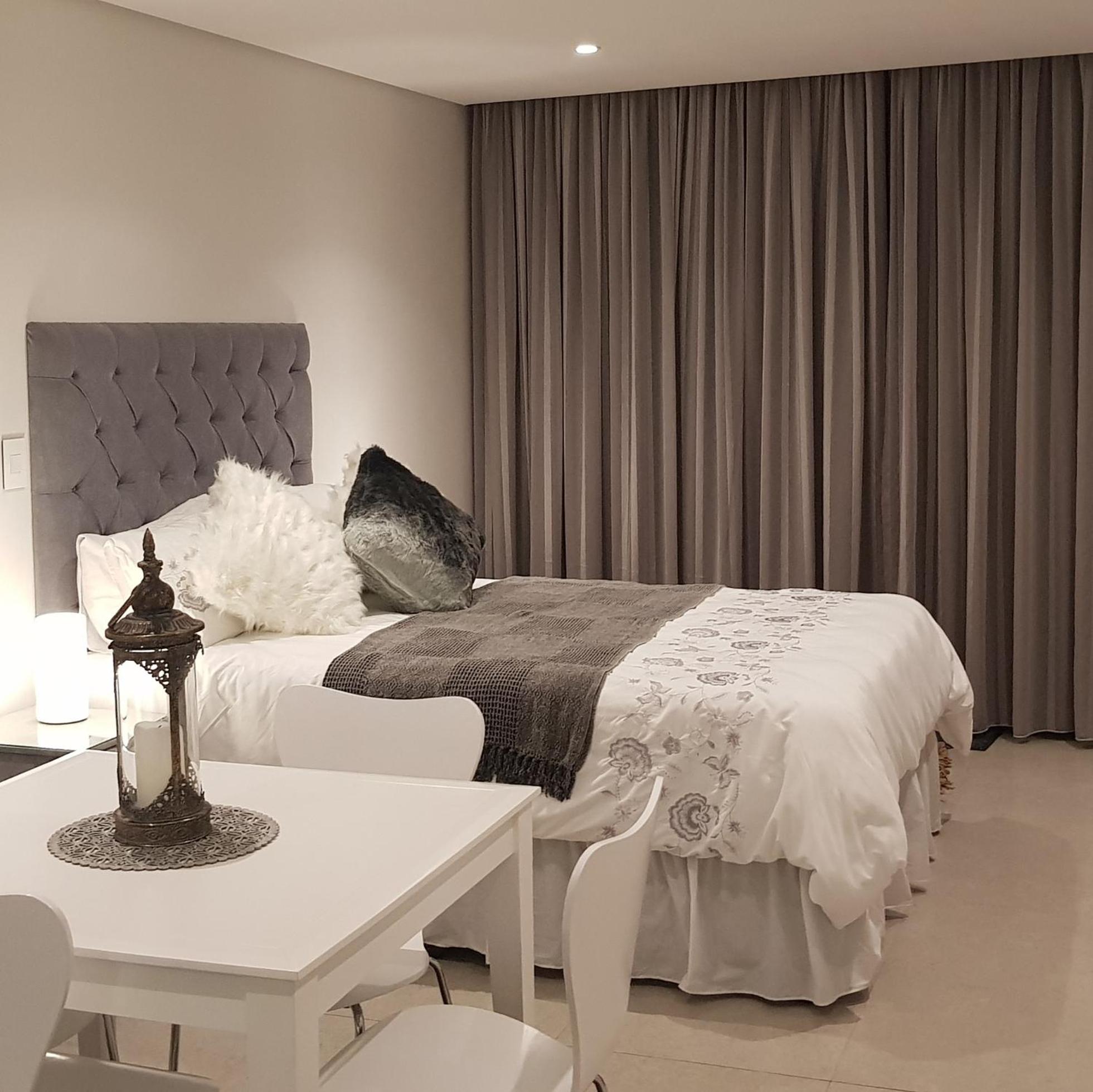 Apartment - Photo 1