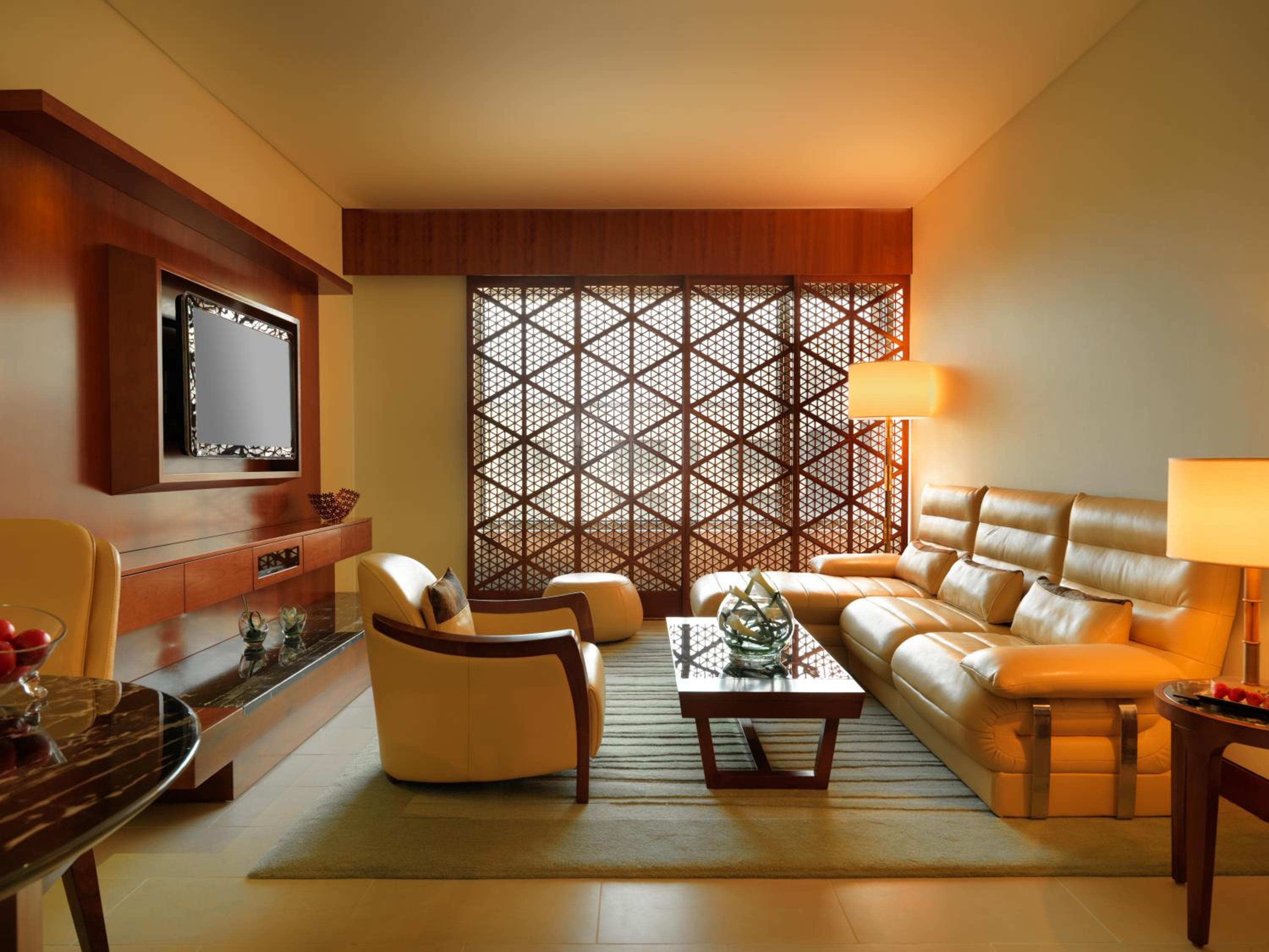 One-Bedroom Apartment - Photo 1