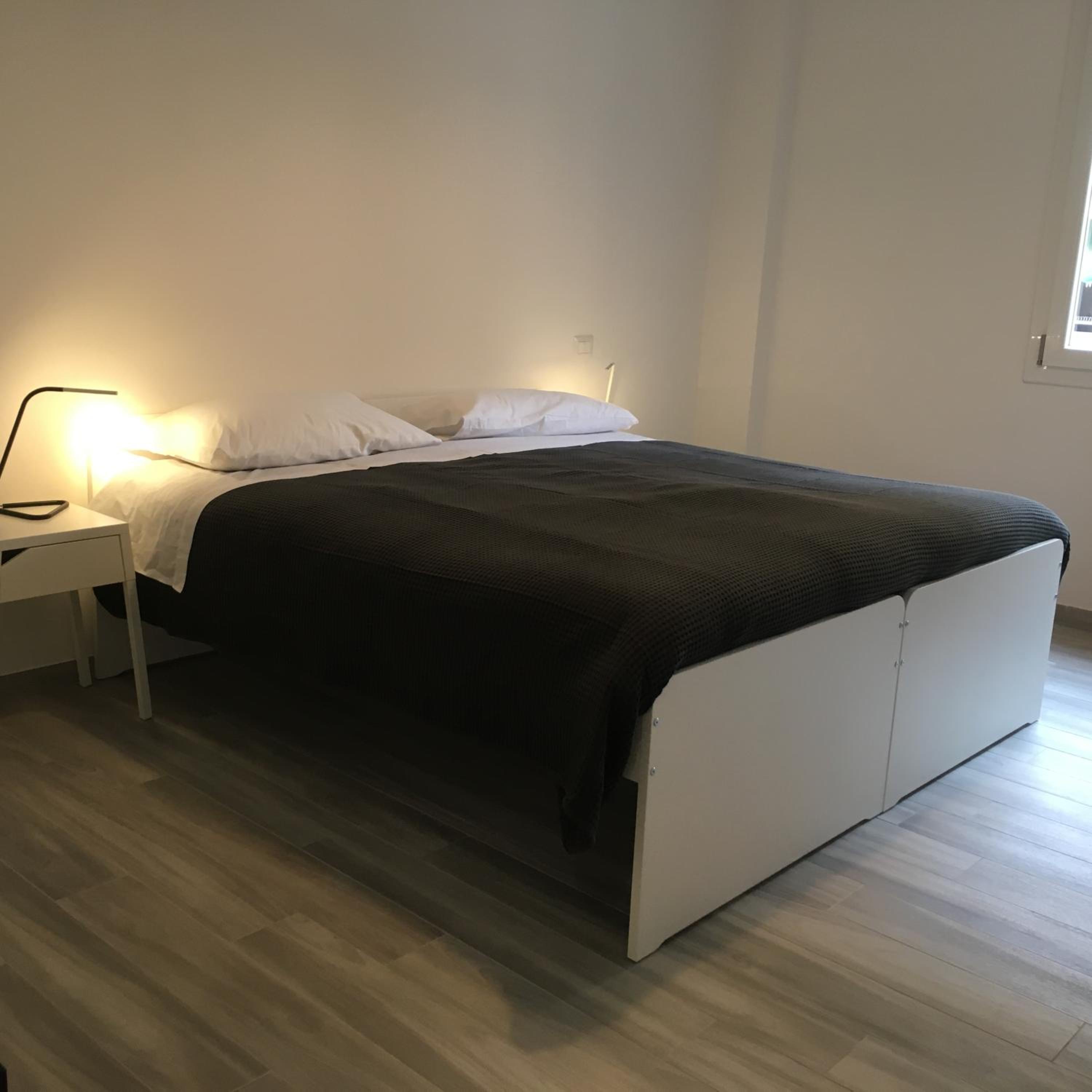 Double or Twin Room - Photo 6