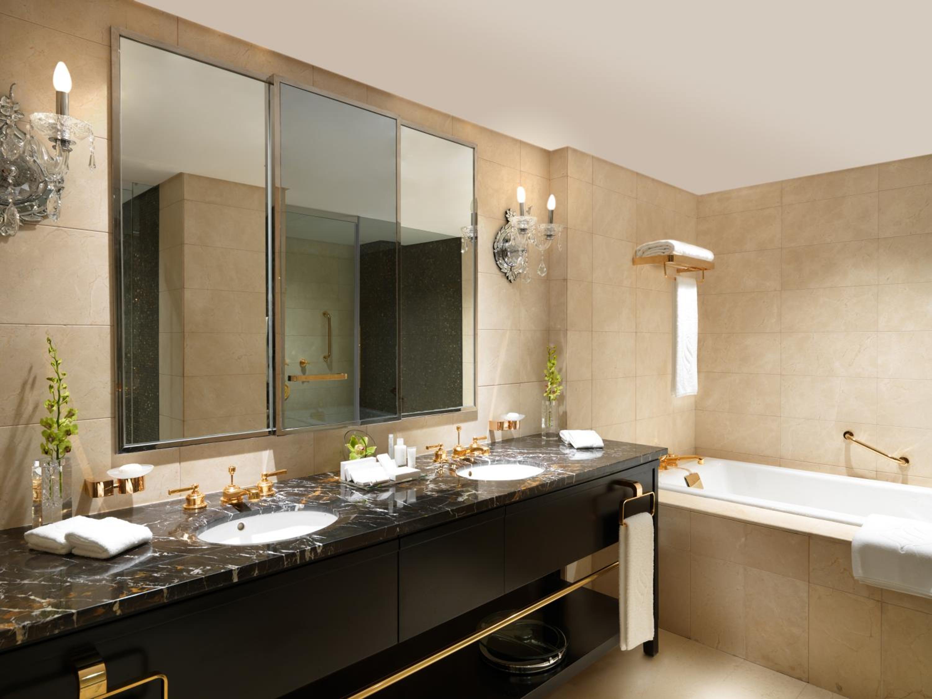 Royal Suite - Photo 6