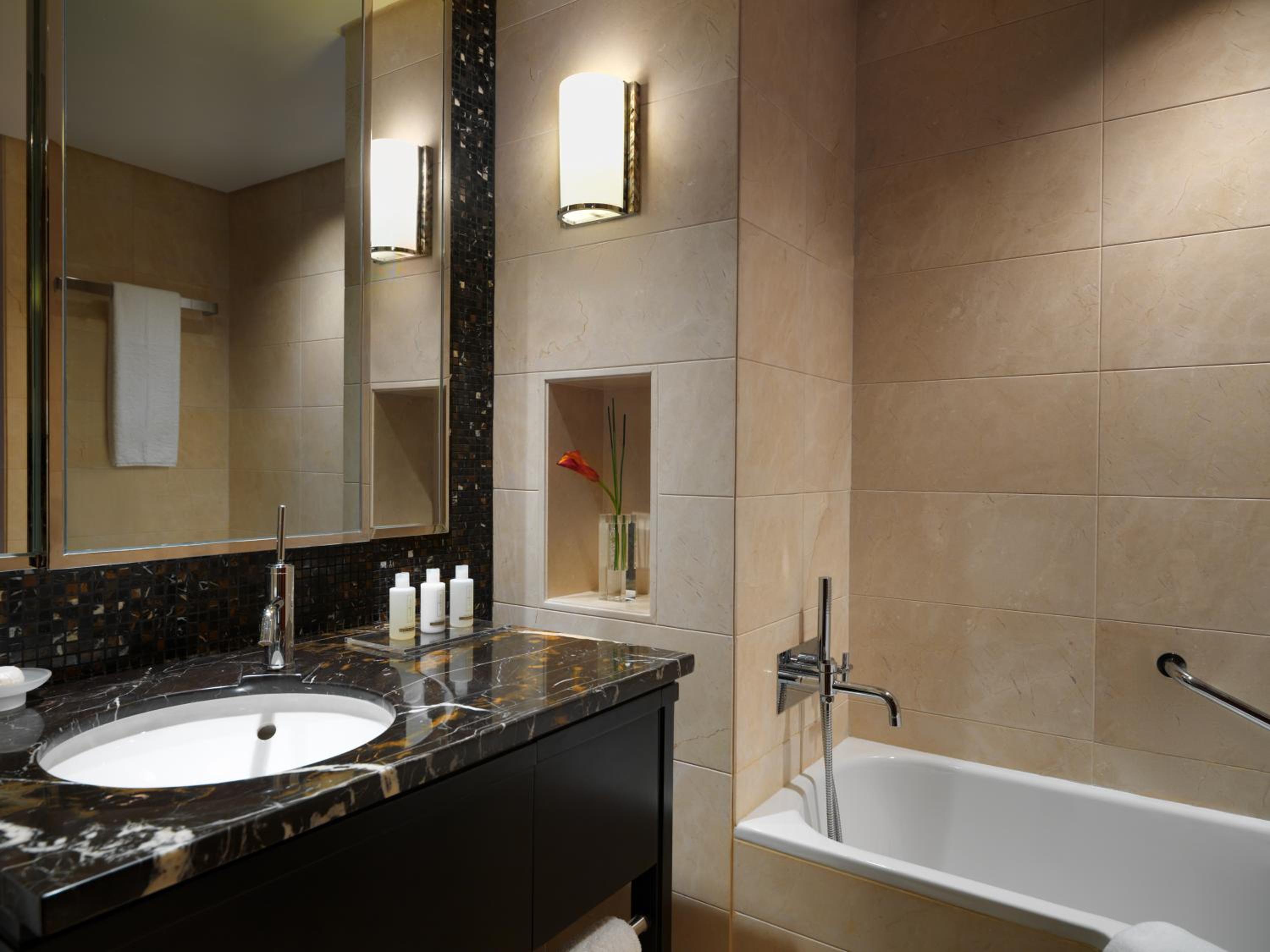 Deluxe Twin Room with Complimentary Access to the Spa Wet Facilities - Photo 4